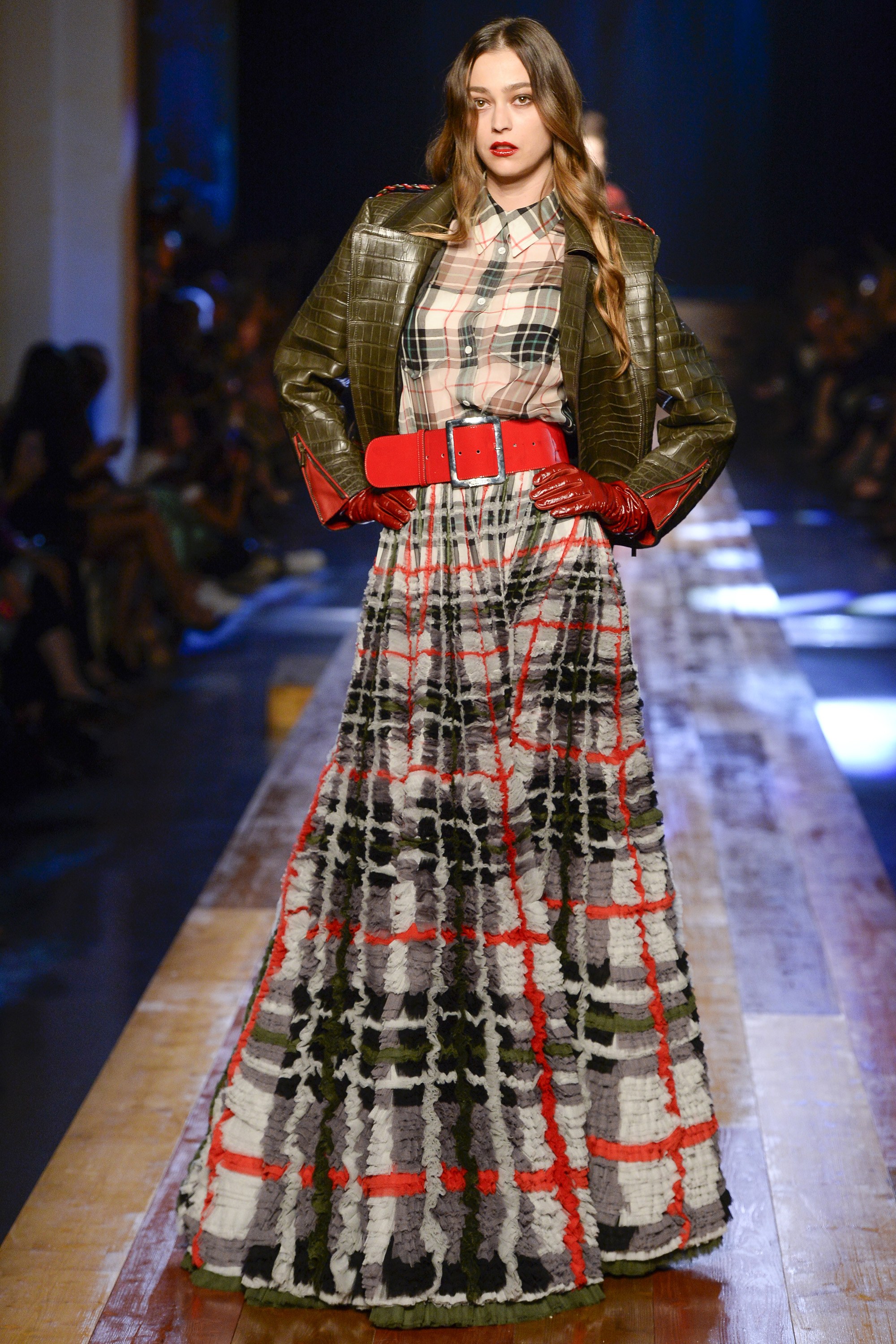 jean-paul-gaultier-couture-fall-2016-14