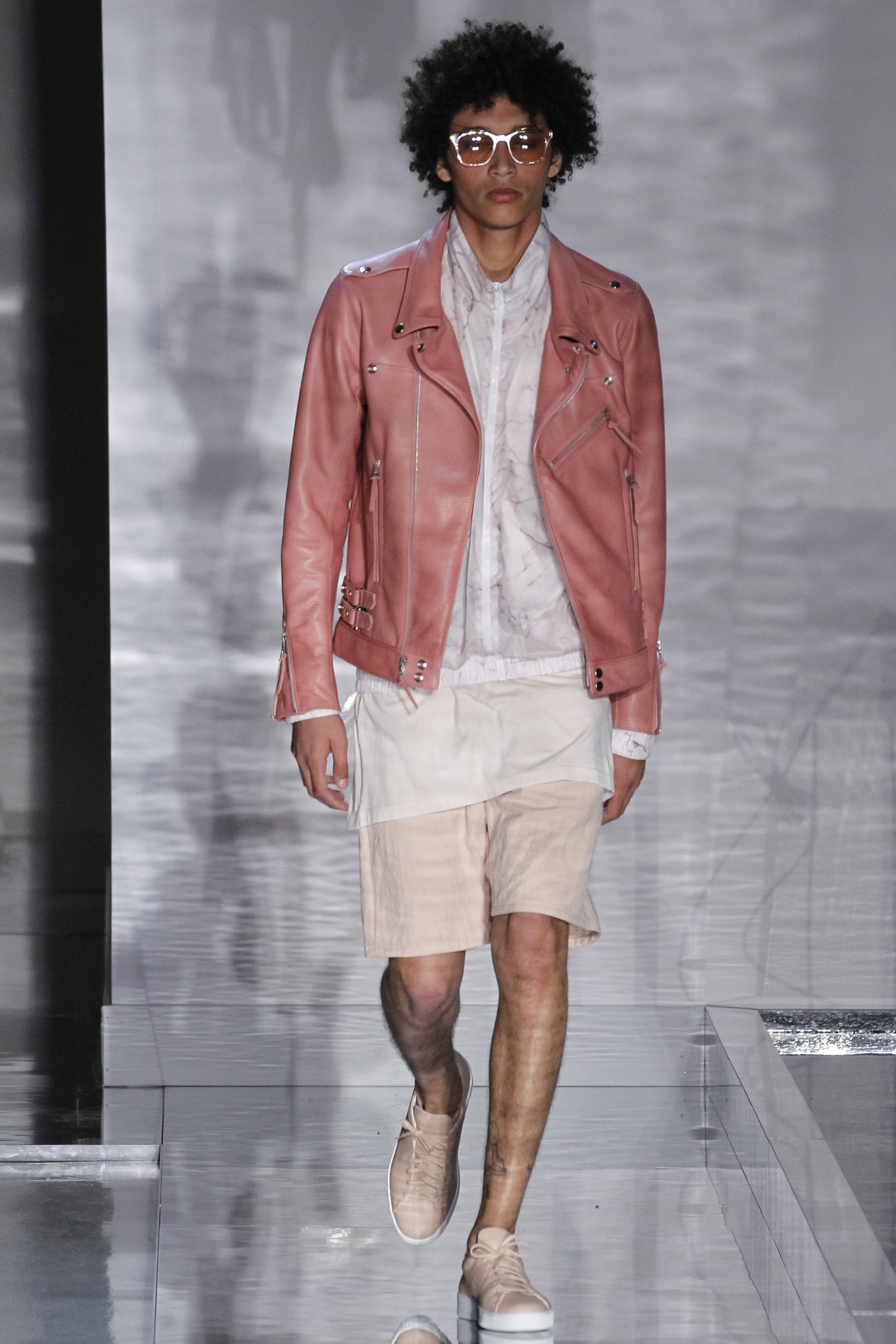 john-elliott-spring-2017-menswear-1