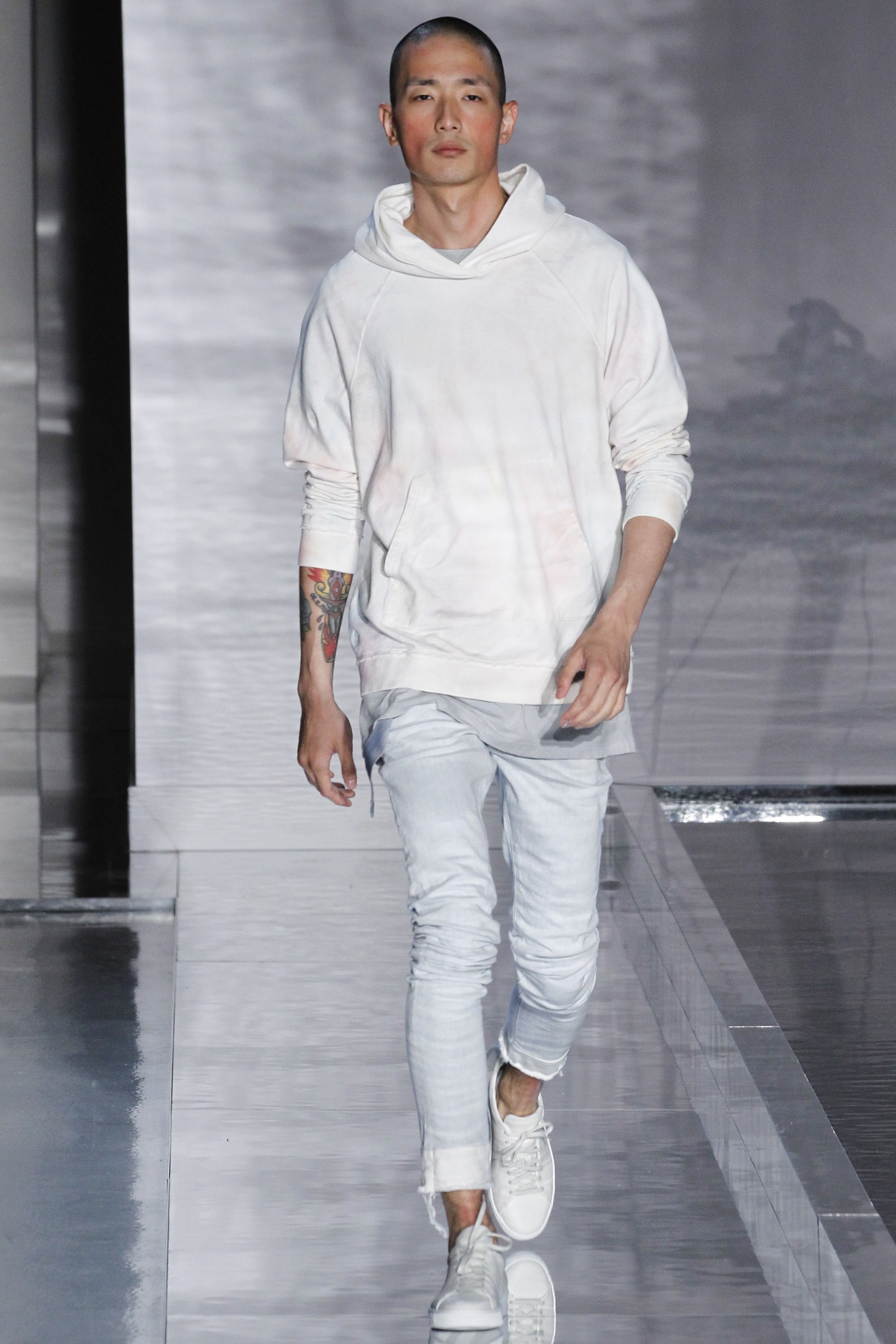 john-elliott-spring-2017-menswear-7