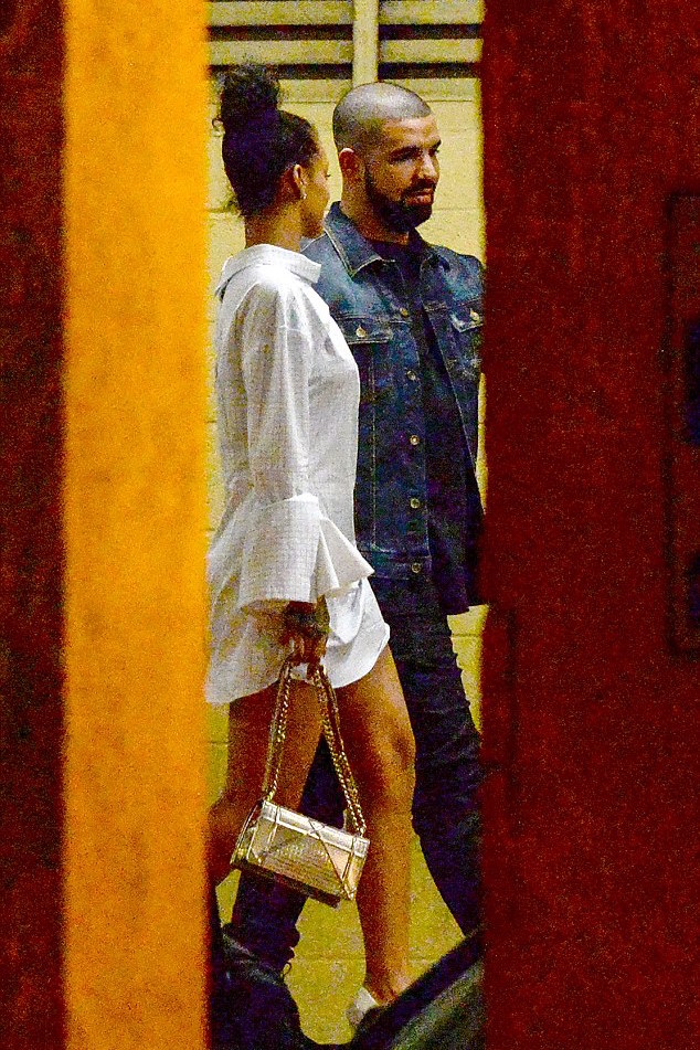 2-Rihanna- Drake Miami Concert Jacquemus Plaid Oversized Long Sleeve Blouse