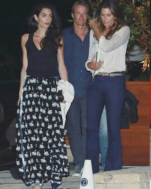 Amal-Clooney-Stella-McCartney-Fall-2016-2