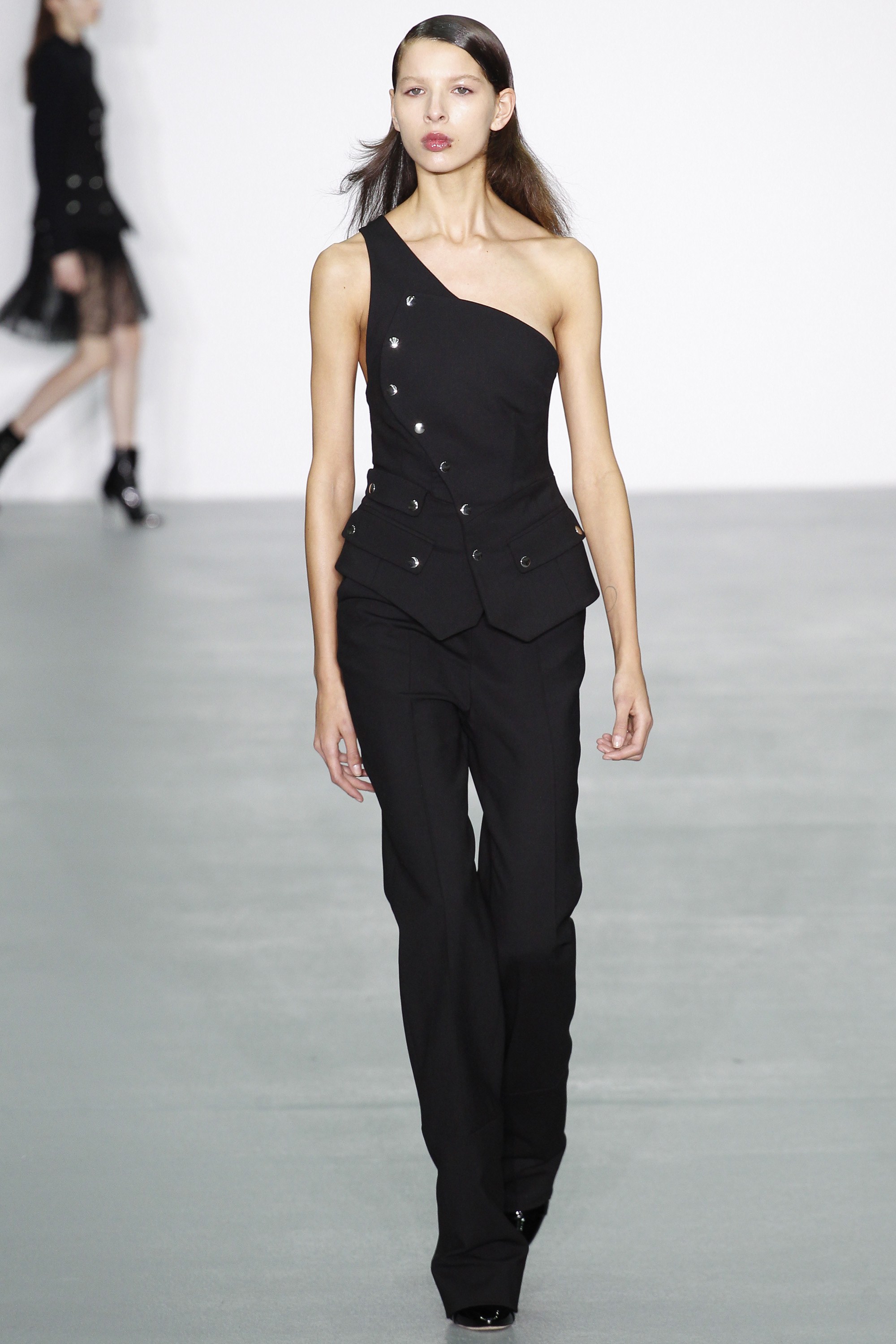 Antonio-Berardi-Fall-2016-suit