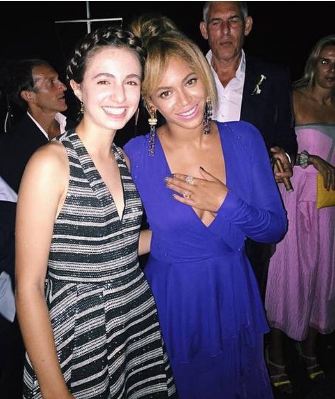 Beyonce Attends Lyor Cohen's Hamptons Wedding in Roberto Cavalli Violet Long-Sleeved Tiered Ruffle Jersey Gown 2