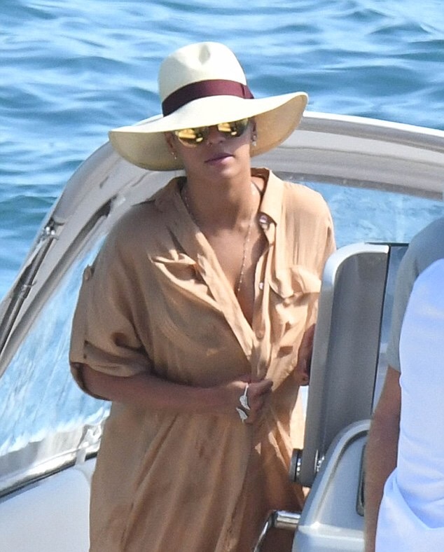 Beyonce's Capri Alberta Ferretti Beige Silk Shirt Dress 3