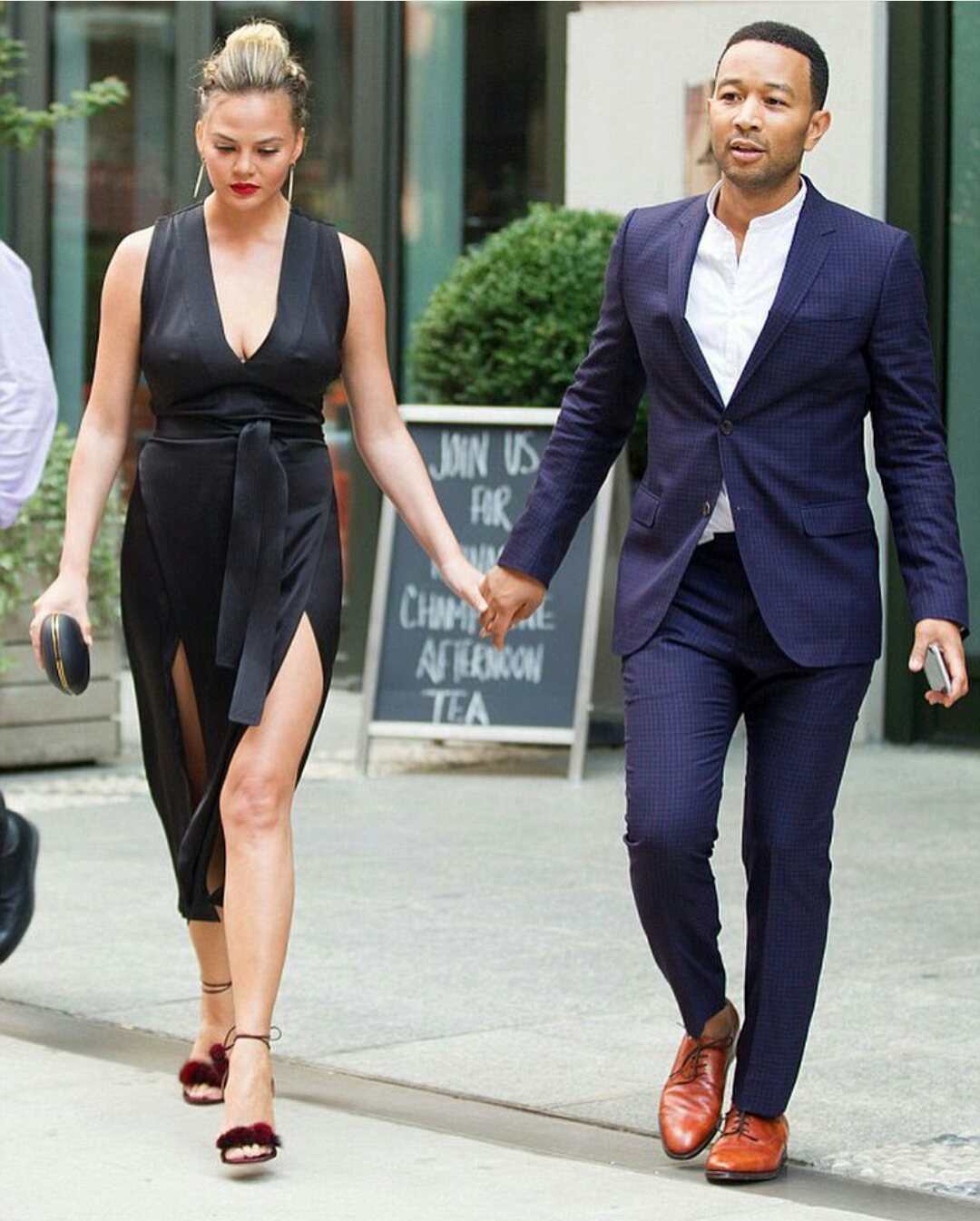 Chrissy-Teigen-Aquazzura-White-Russian-Fur-Trimmed-Sandals-2