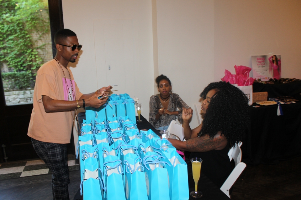 Cocktails with Claire Curls 2