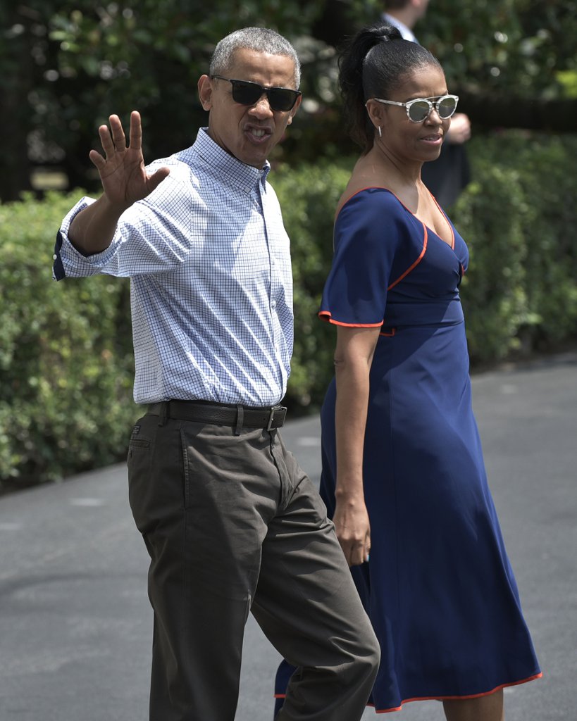 Michelle-Obama-Dress-Vacation-Martha-Vineyard-tory-burch-resort-2016-navy-orange-piping-wrap-front-flutter-sleeve-dress-fendi-embellished-applique-block-heel-sandals