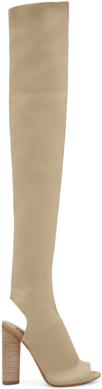 Yeezy-season-2-high-knit-boots