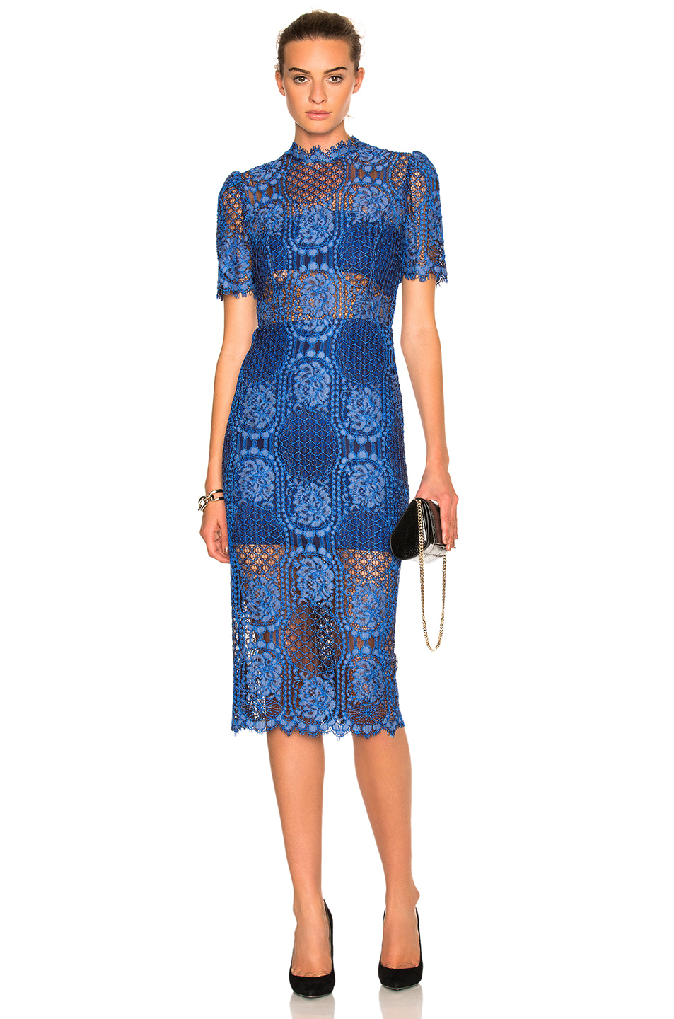 alexis-passionate-blue-delila