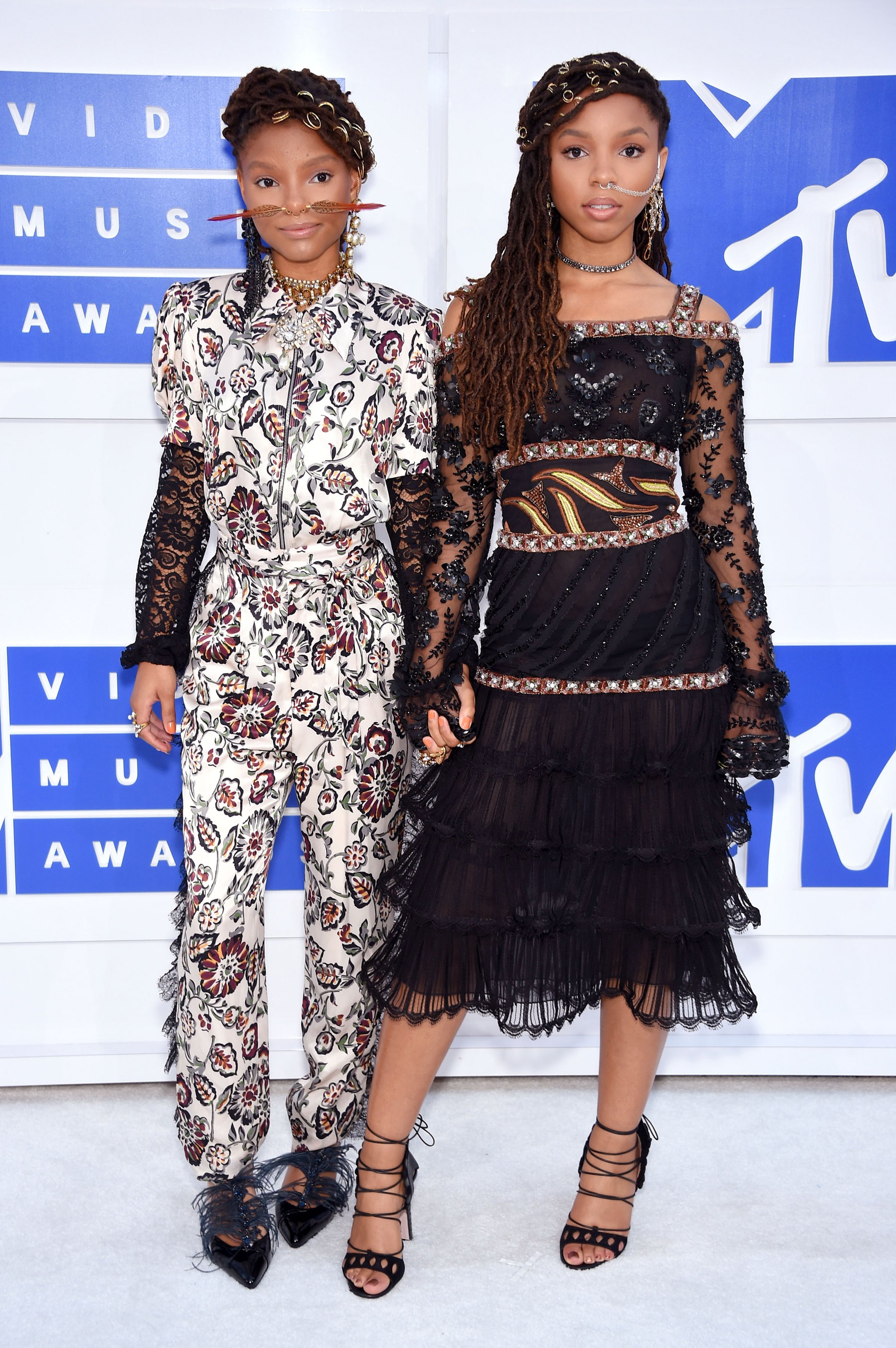 chloe-halle-bailey-mtv-vmas-2016
