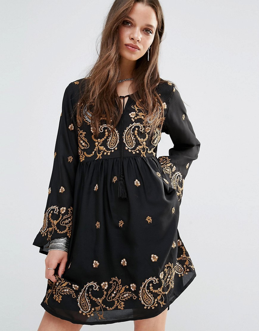 glamorous-long-sleeve-skater-dress-paisley-embroidery