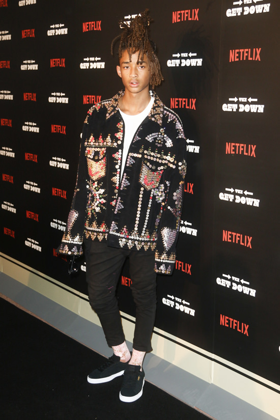 jaden-smith-get-down-nyc-premiere-gucci-button-detail-embroidered-velvet-jaceket