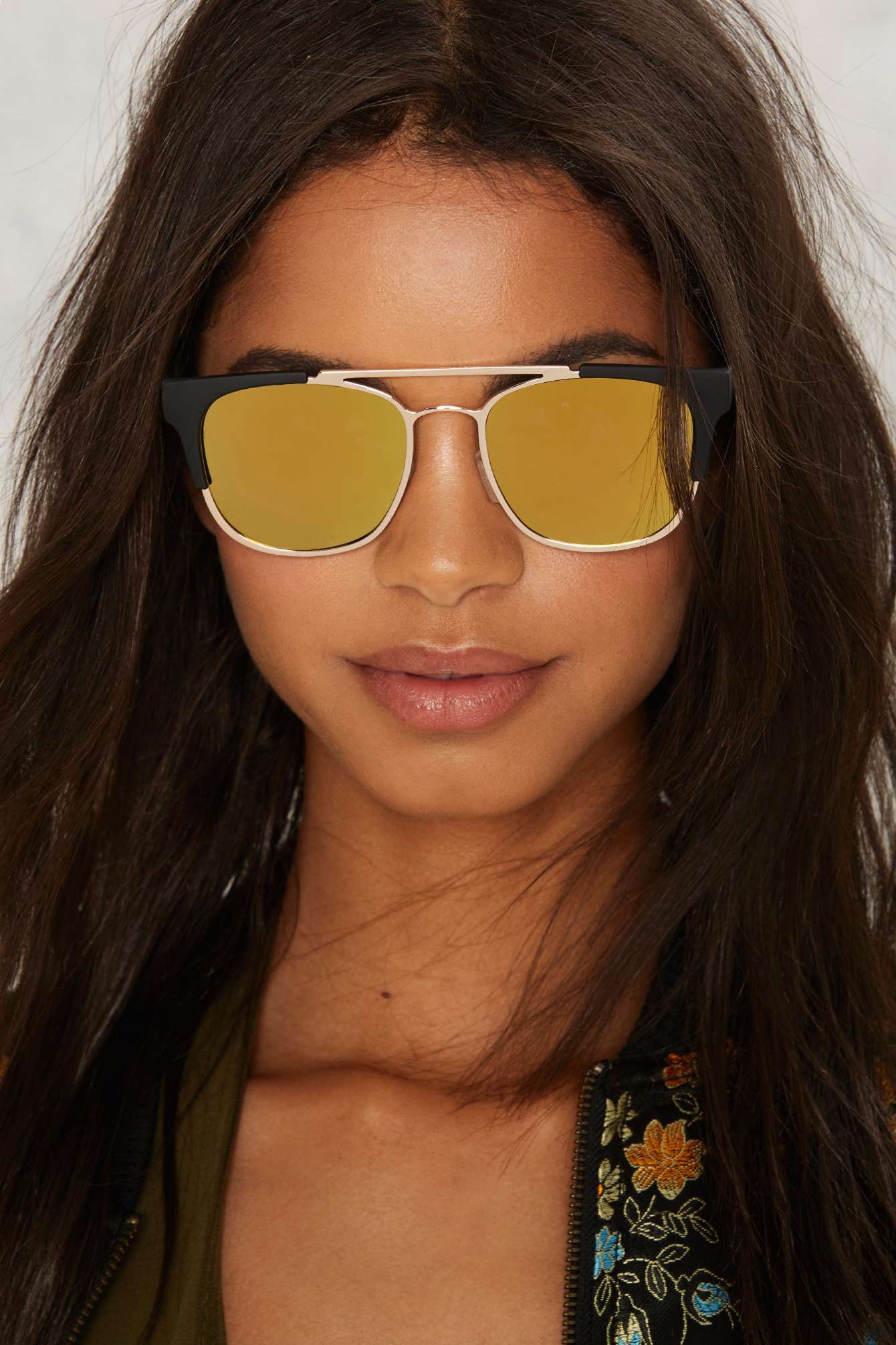 quay-high-and-dry-mirrored-shades