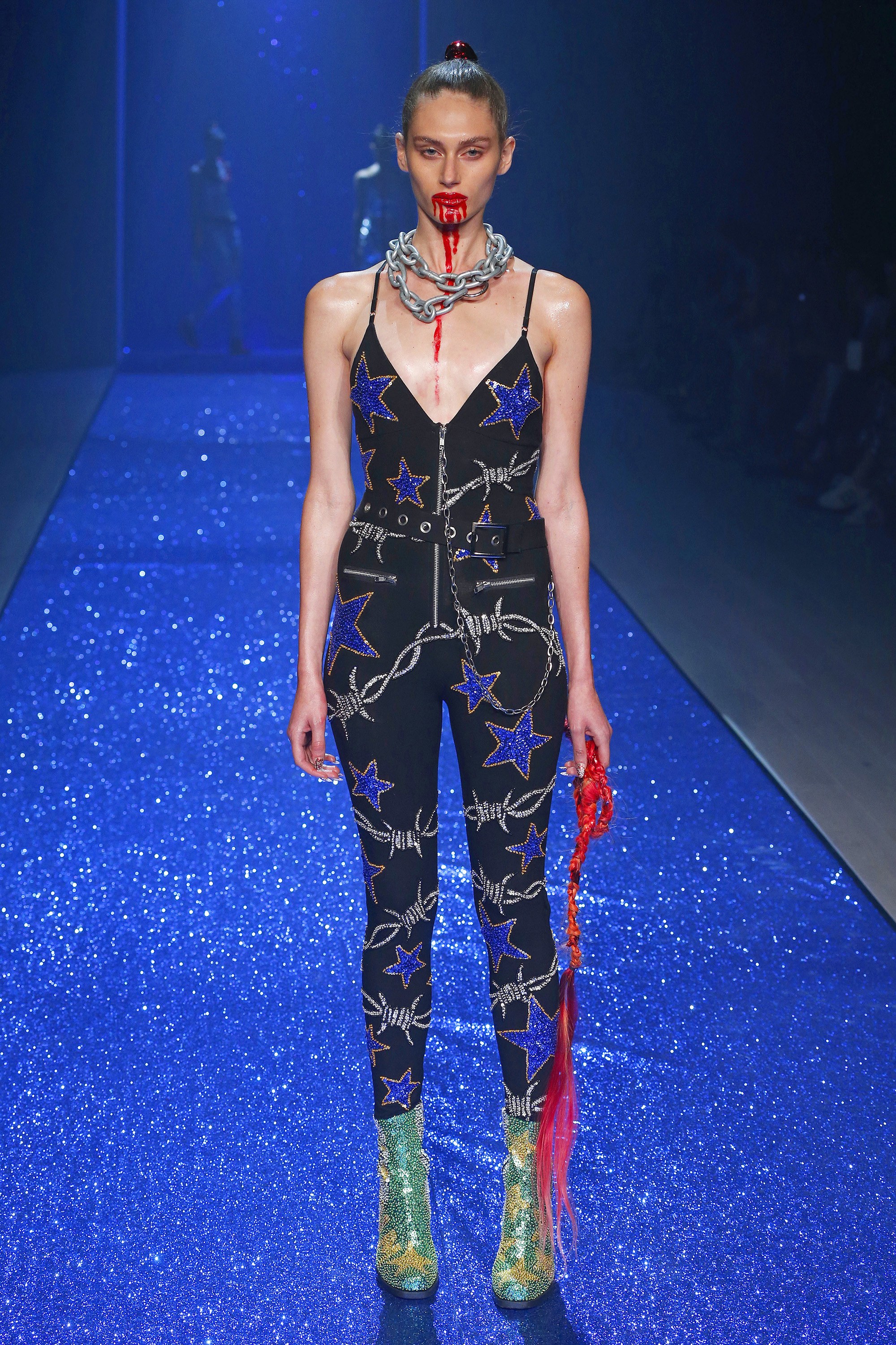 Discount-Universe-Resort-2017-Barbed-Wire-Jumpsuit-1