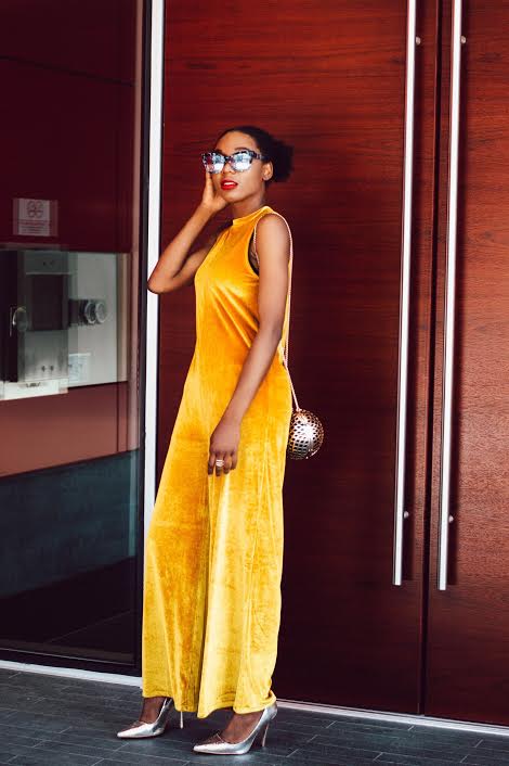 How-Do-You-Wear-It-Velvet-Trend-Mary-2