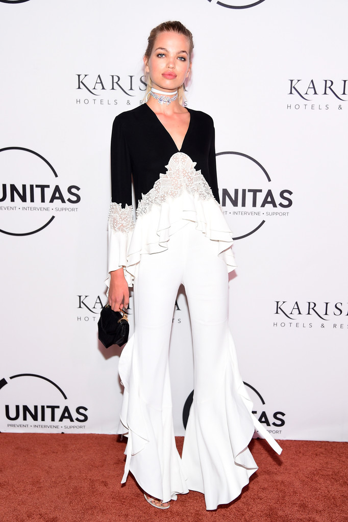 UNITAS+2nd+Annual+Gala+Against+Human+Trafficking-daphne-groeneveld-jonathan-simkhai-m2malletier