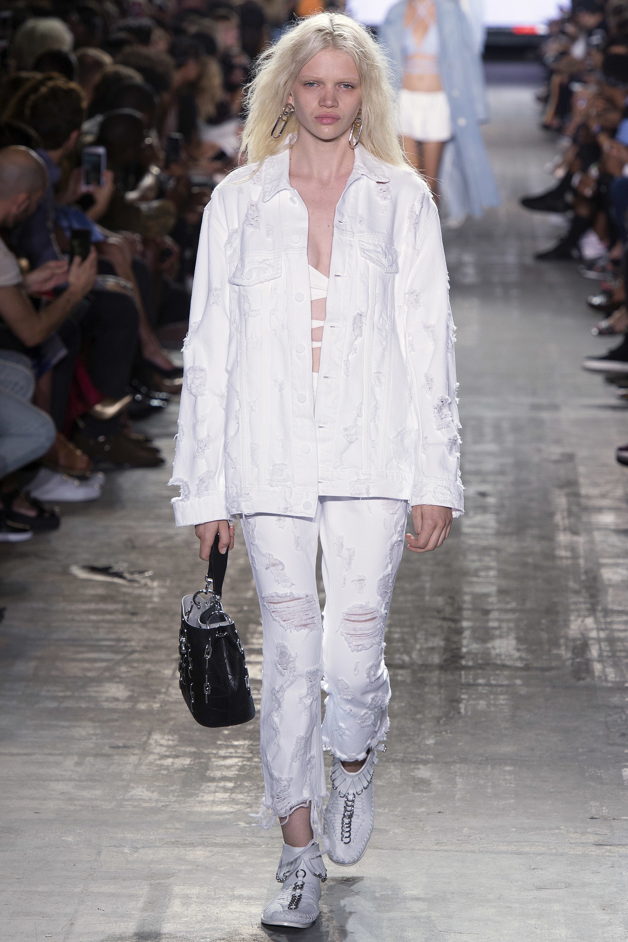 alexander-wang-spring-2017-18