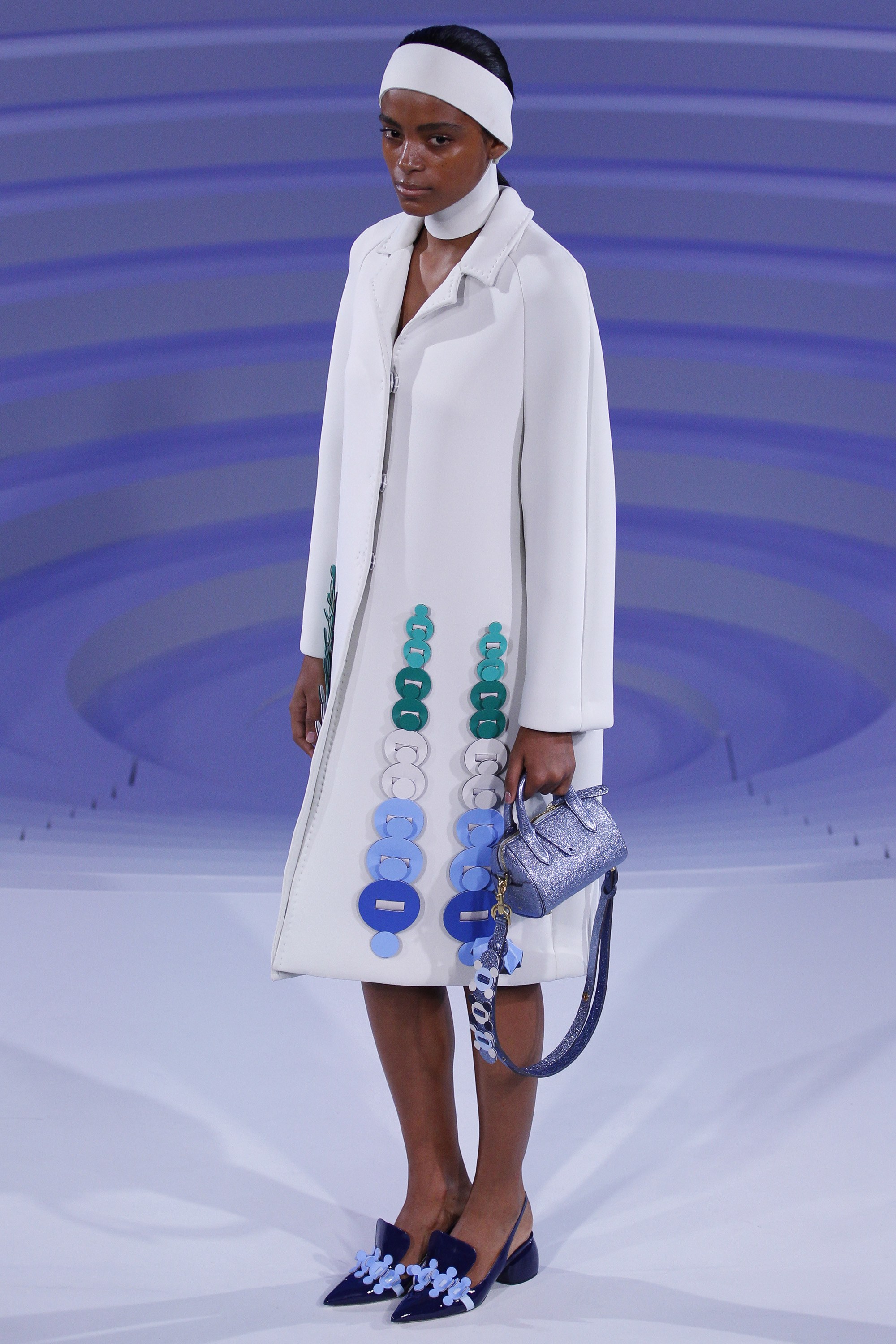 anya-hindmarch-spring-2017-12