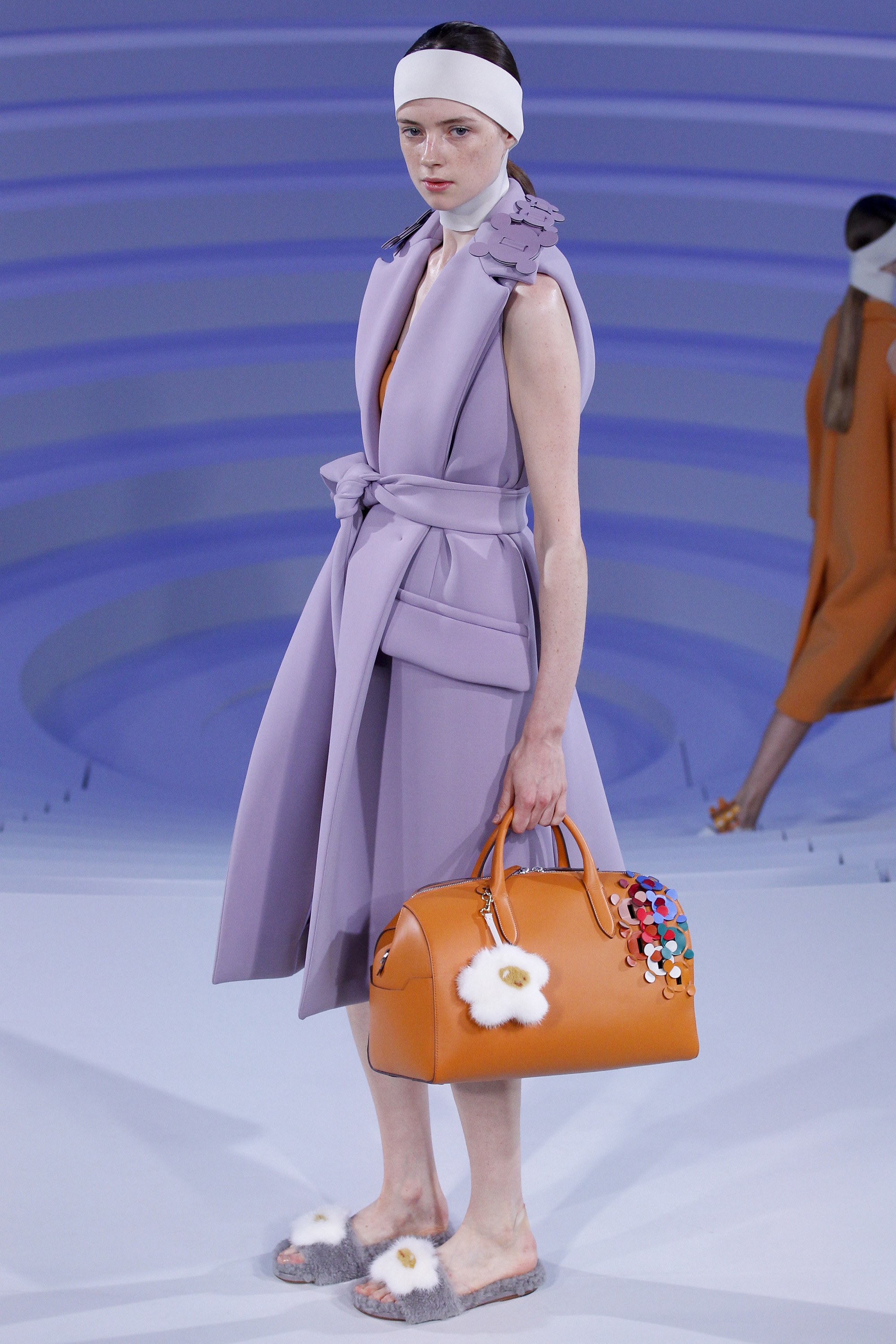 anya-hindmarch-spring-2017-13