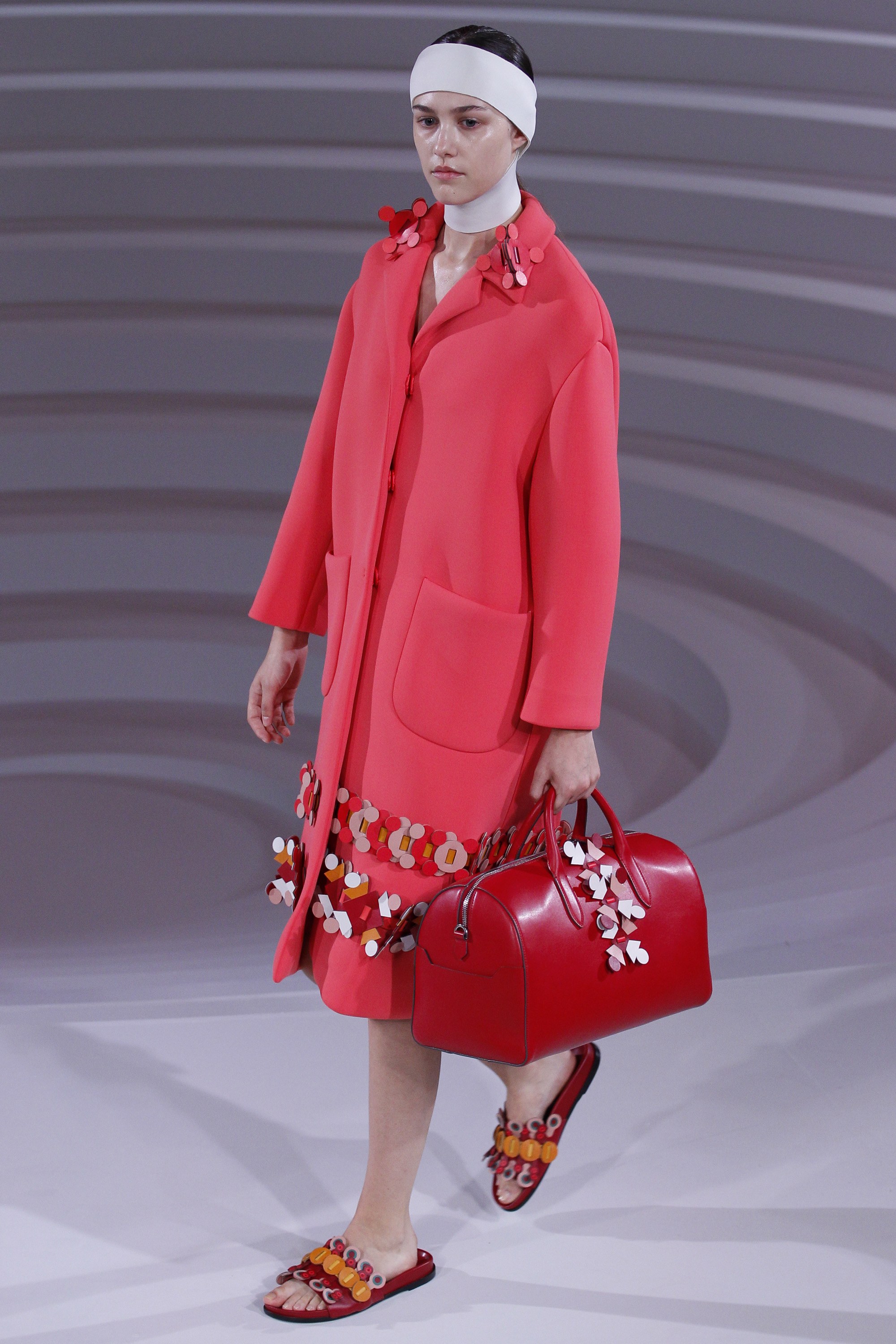 anya-hindmarch-spring-2017-28