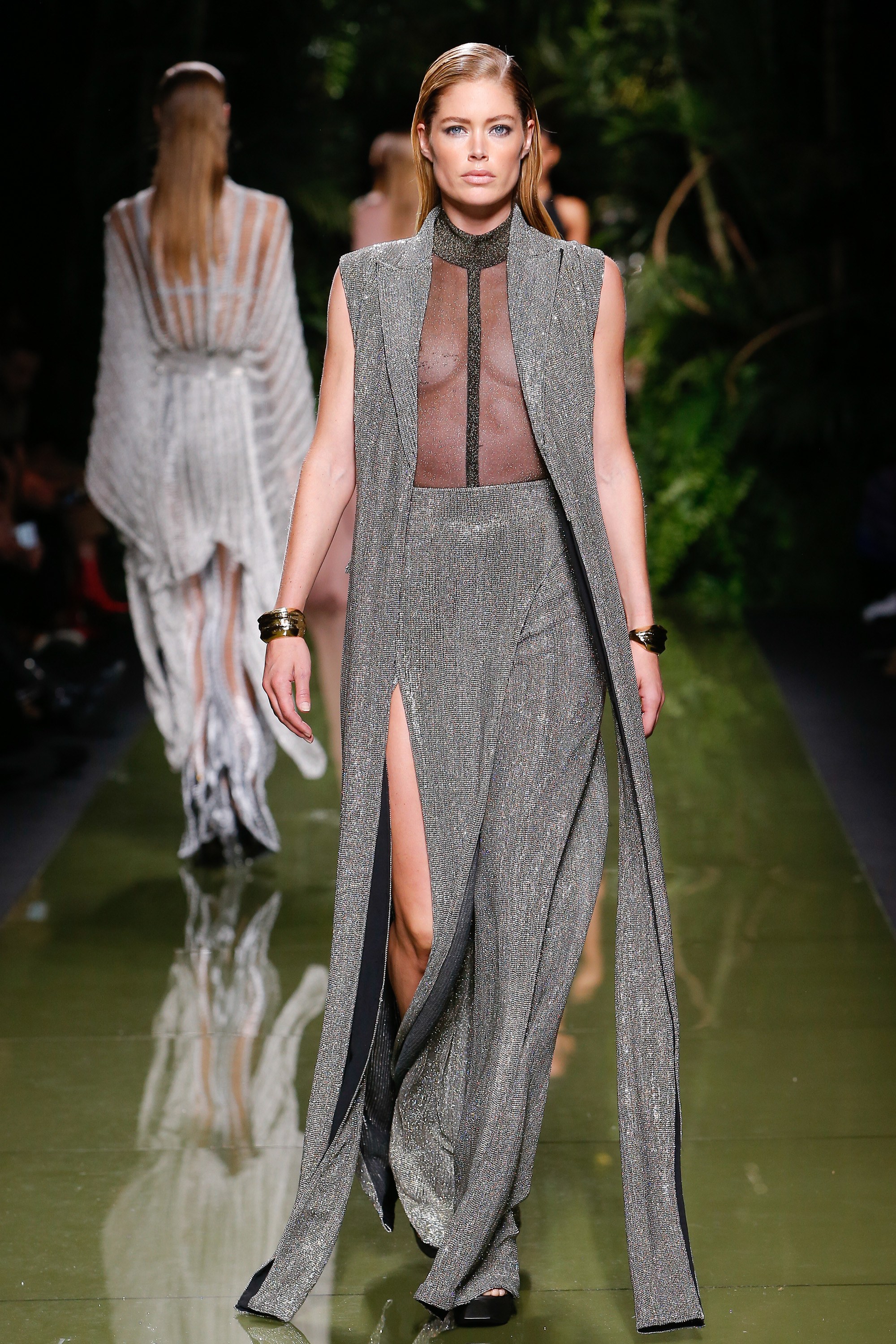 balmain-spring-2017-12