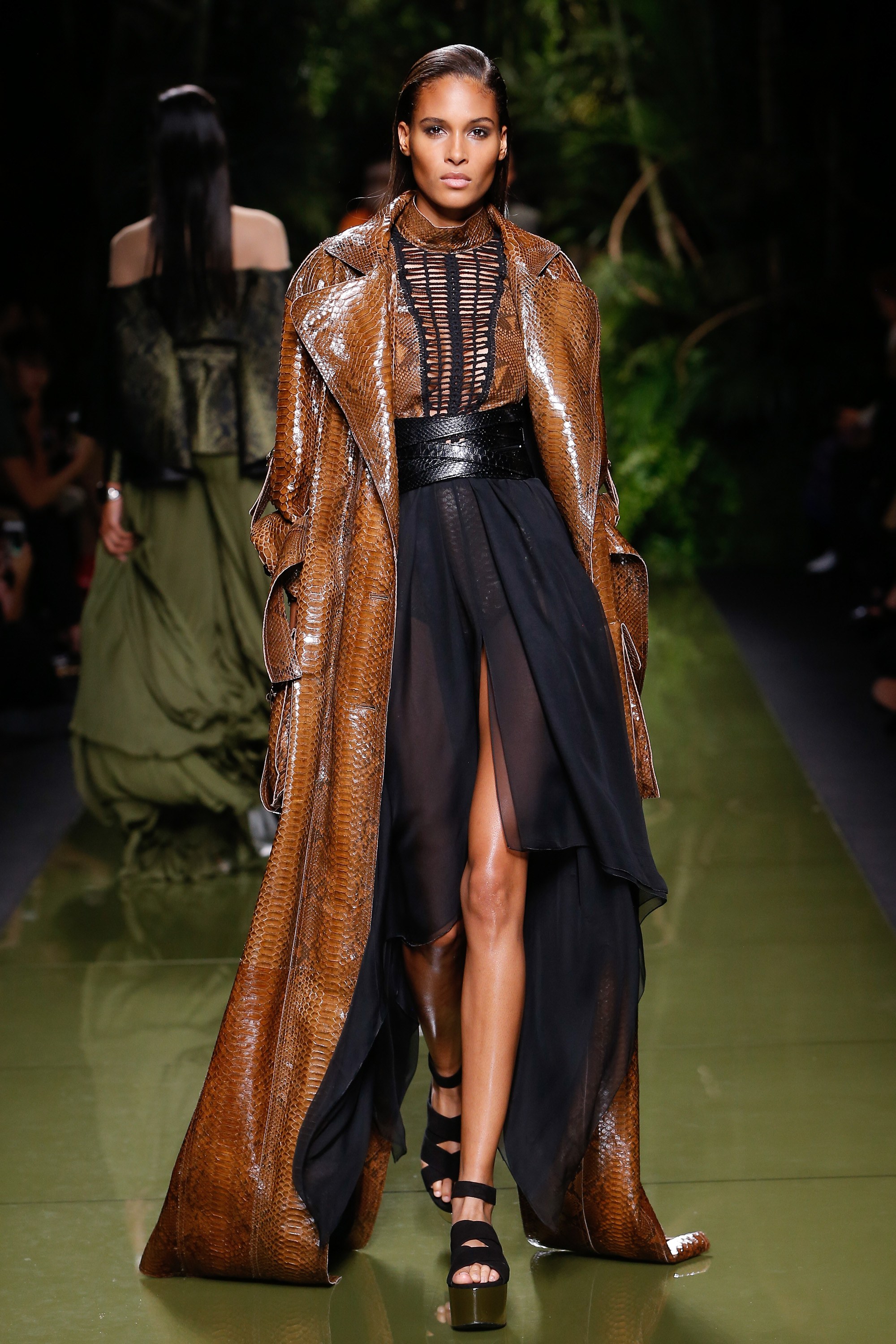 balmain-spring-2017-25