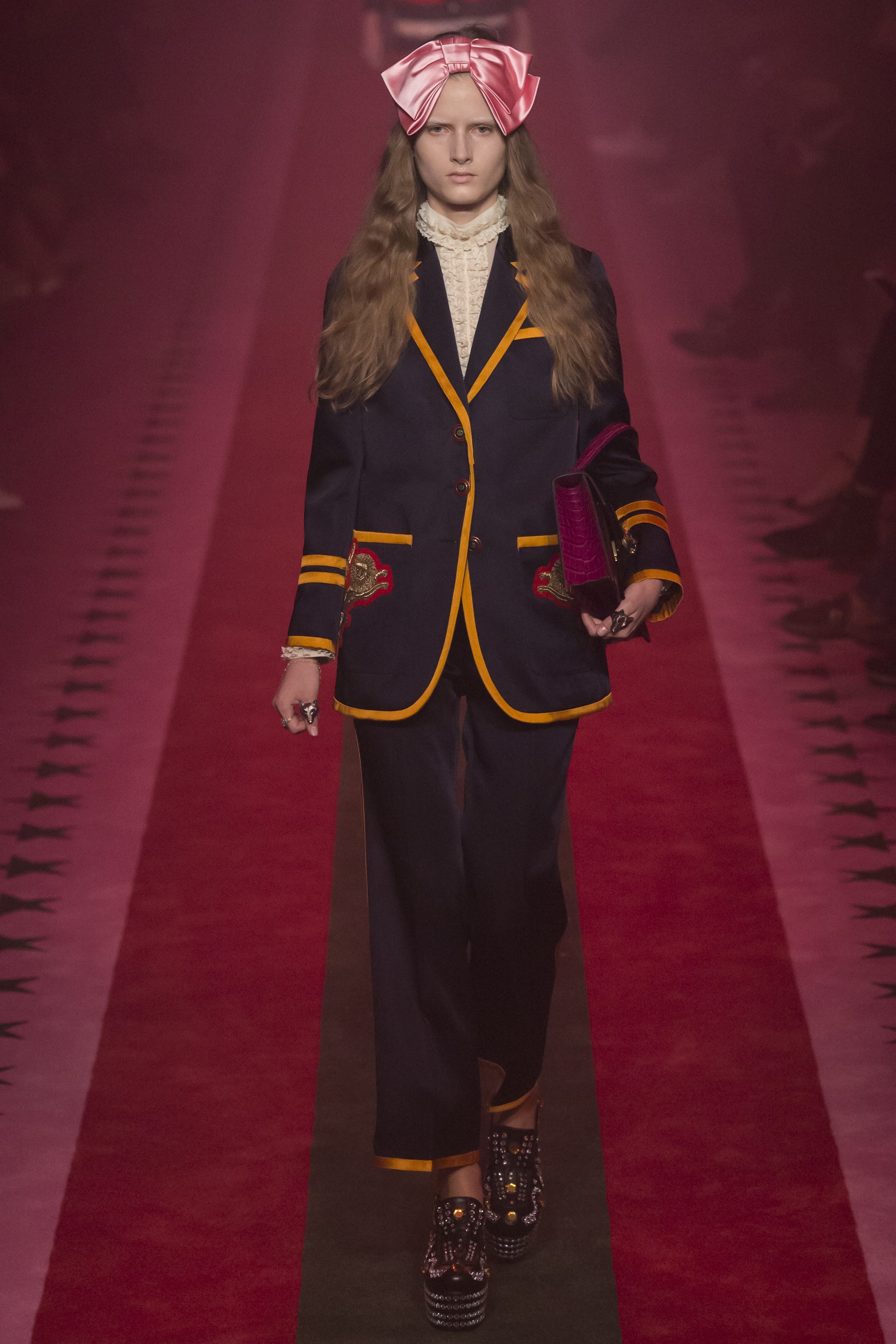 gucci-spring-2017-17