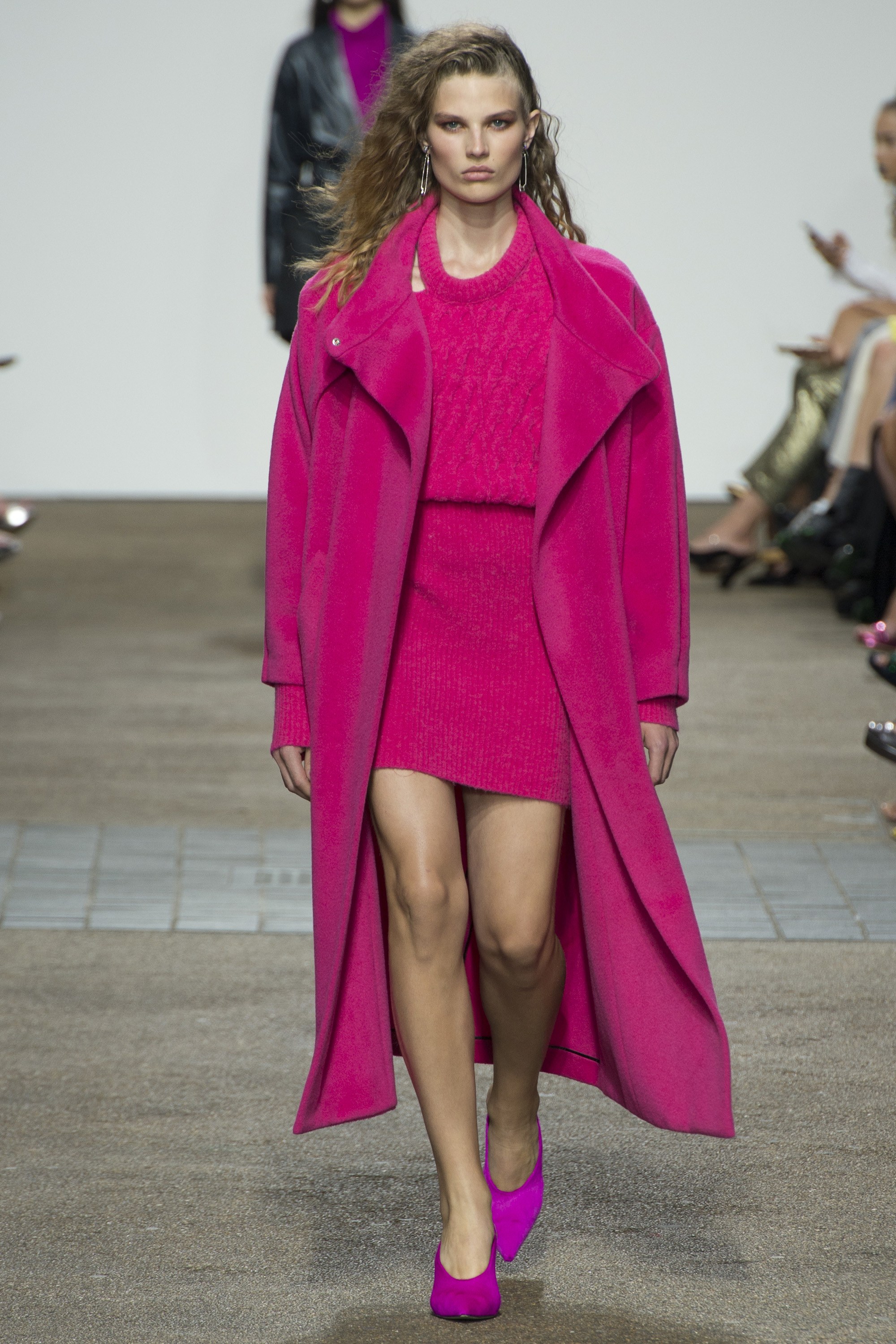 topshop-unique-spring-2017-18