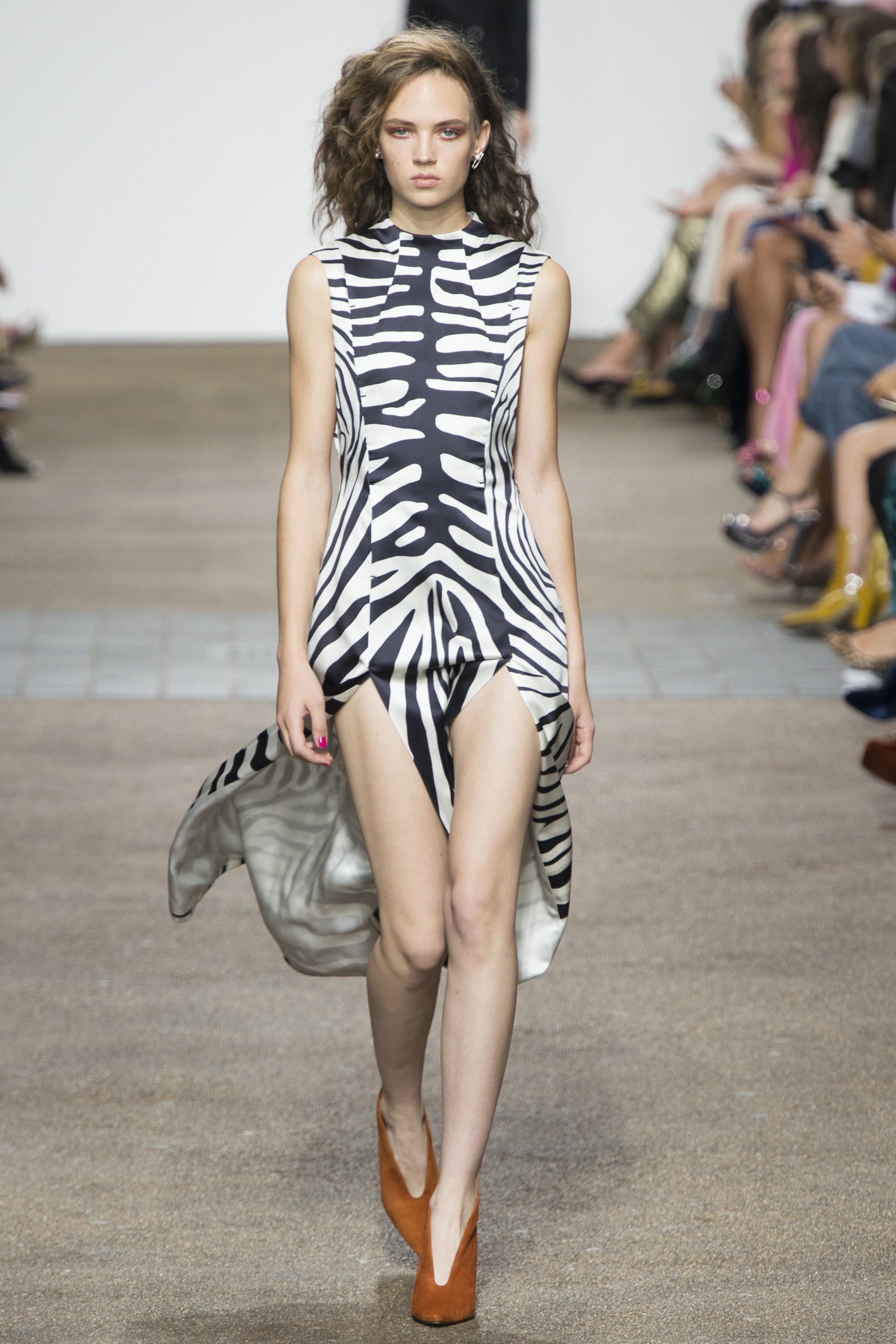 topshop-unique-spring-2017-22