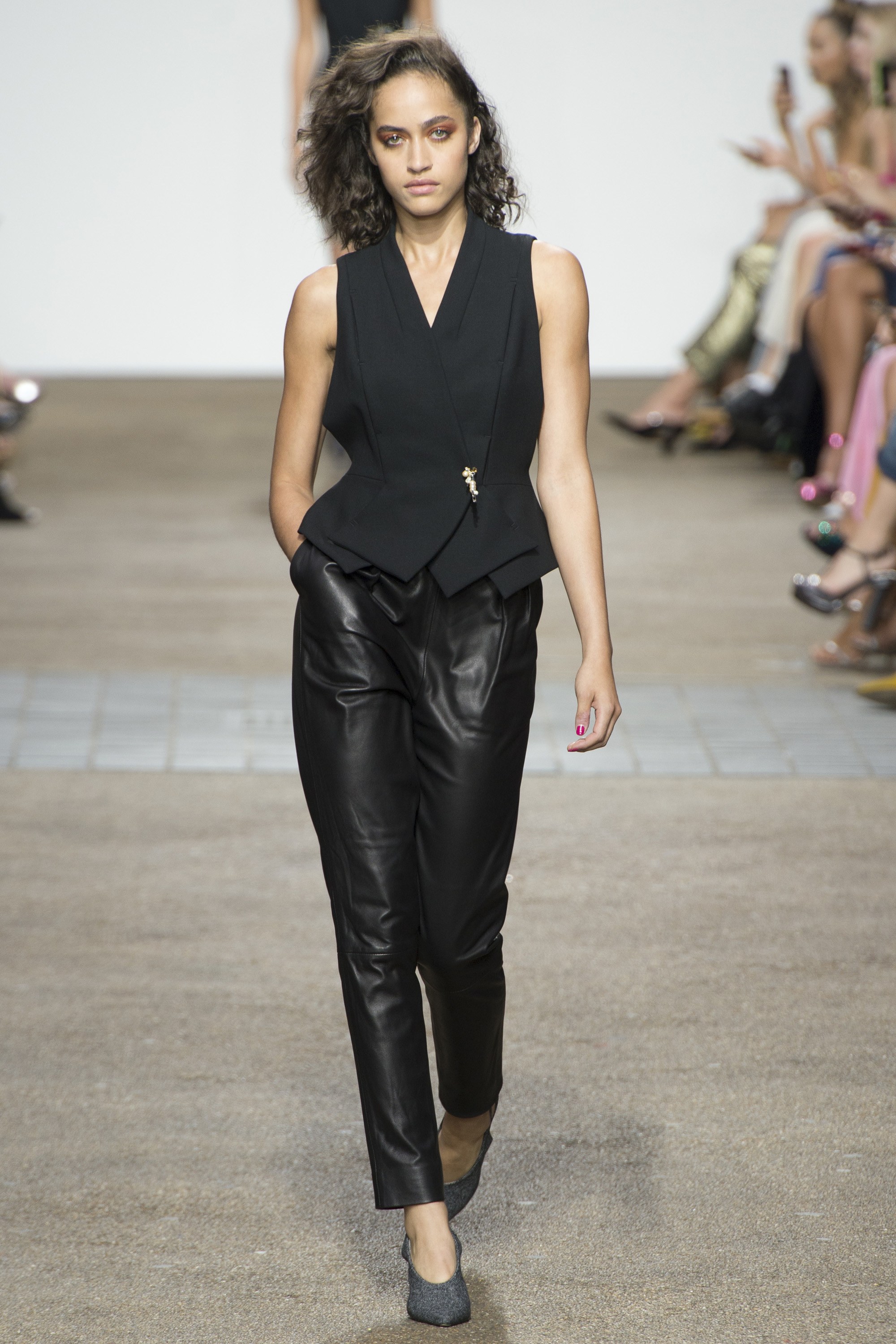 topshop-unique-spring-2017-8