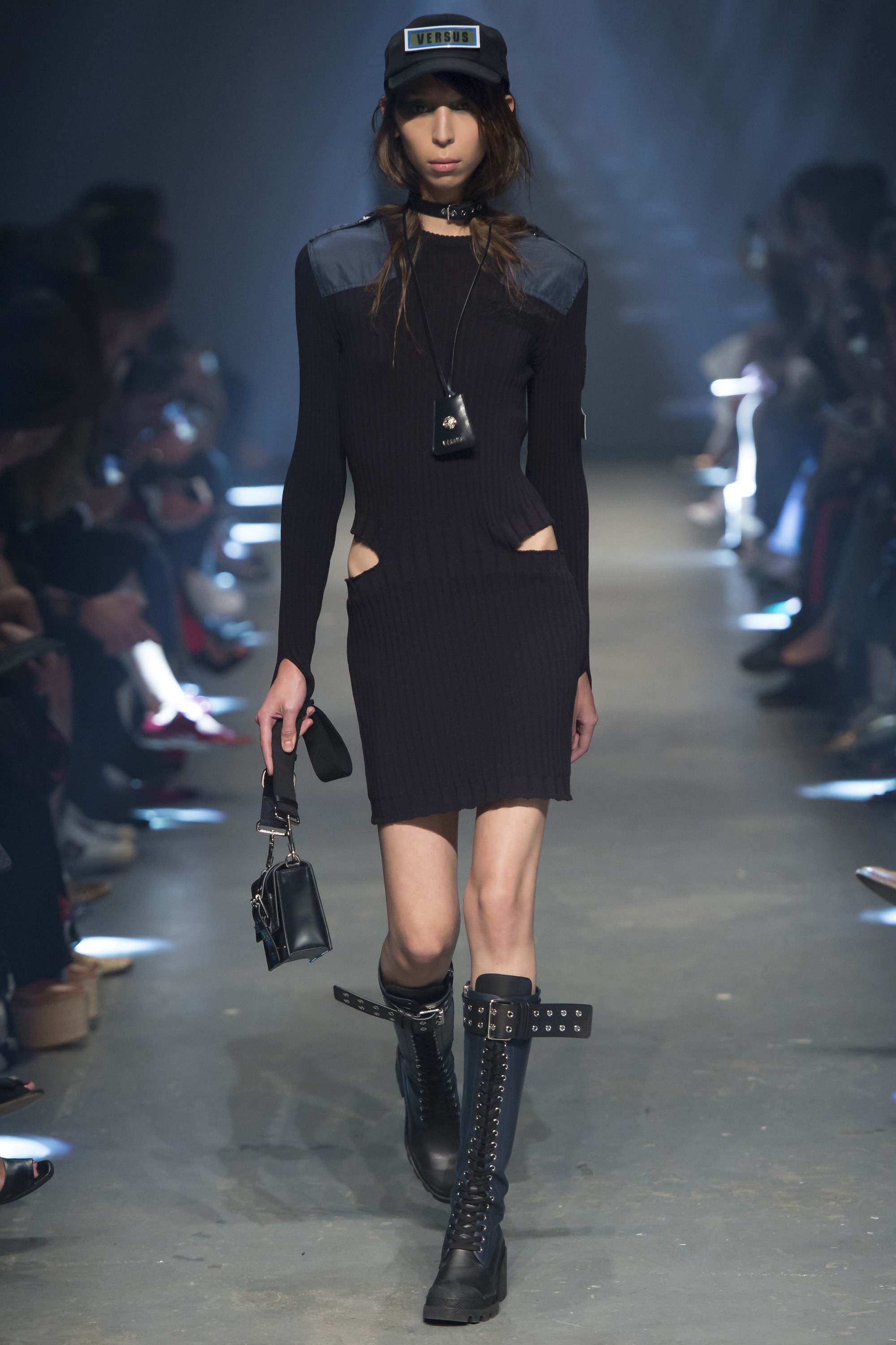 versus-versace-spring-2017-19