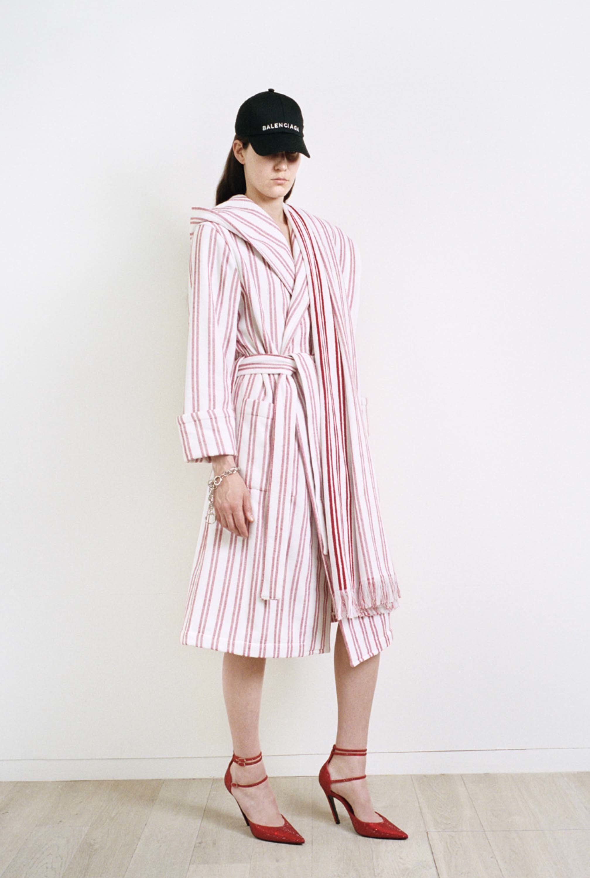 12-balenciaga-resort-2017