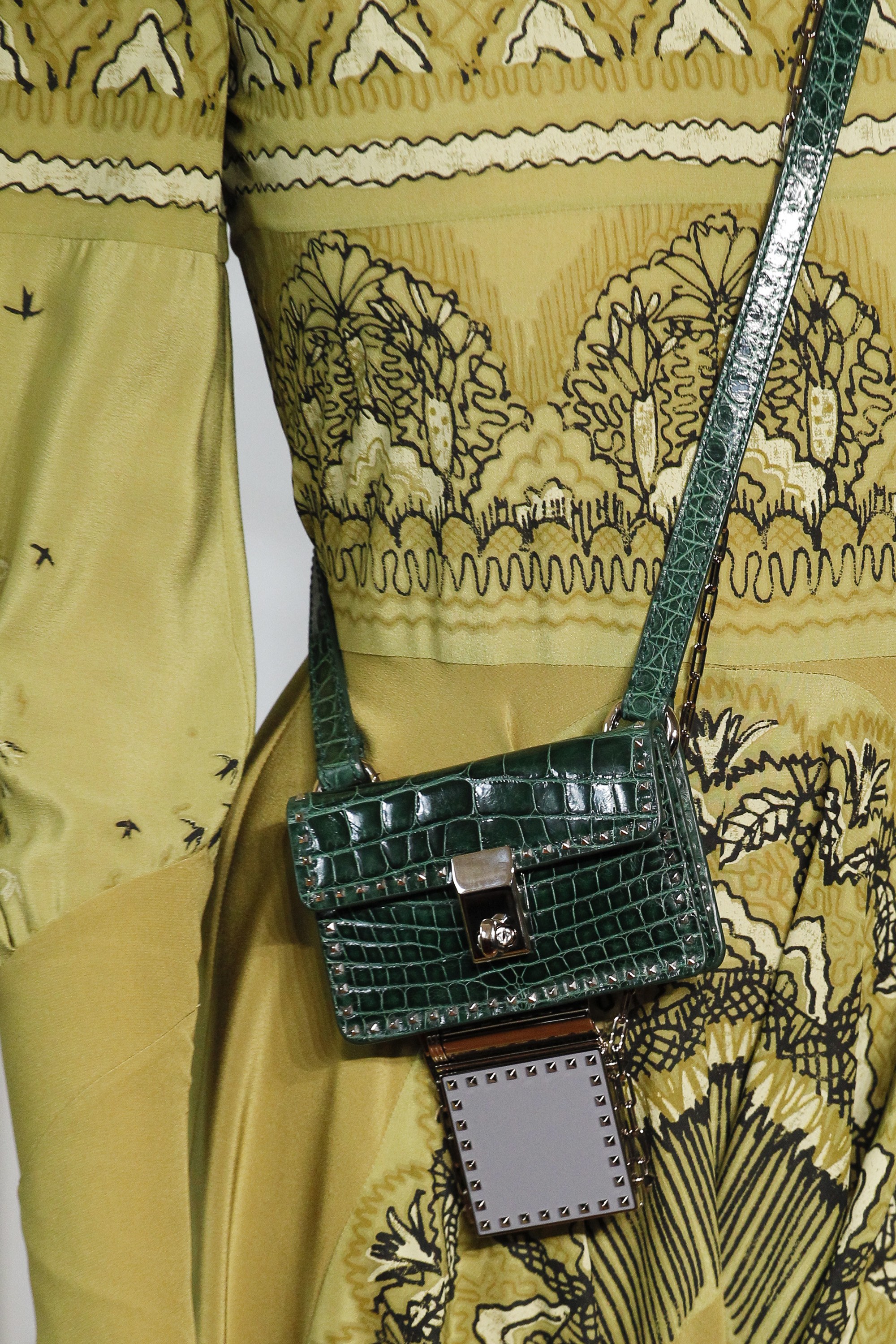 15-valentino-spring-2017