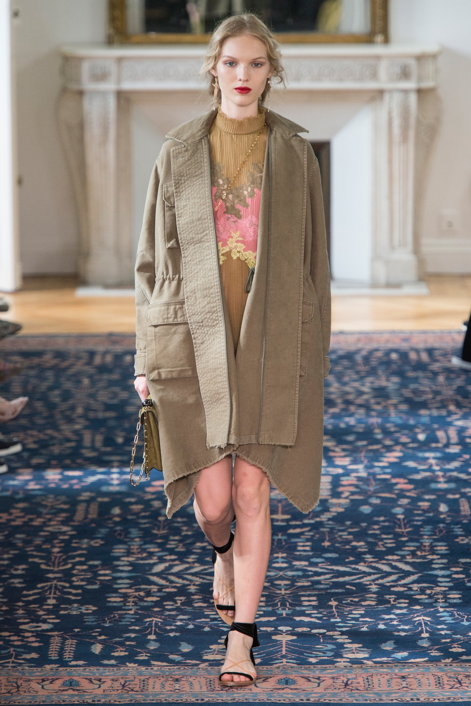 20-valentino-spring-2017