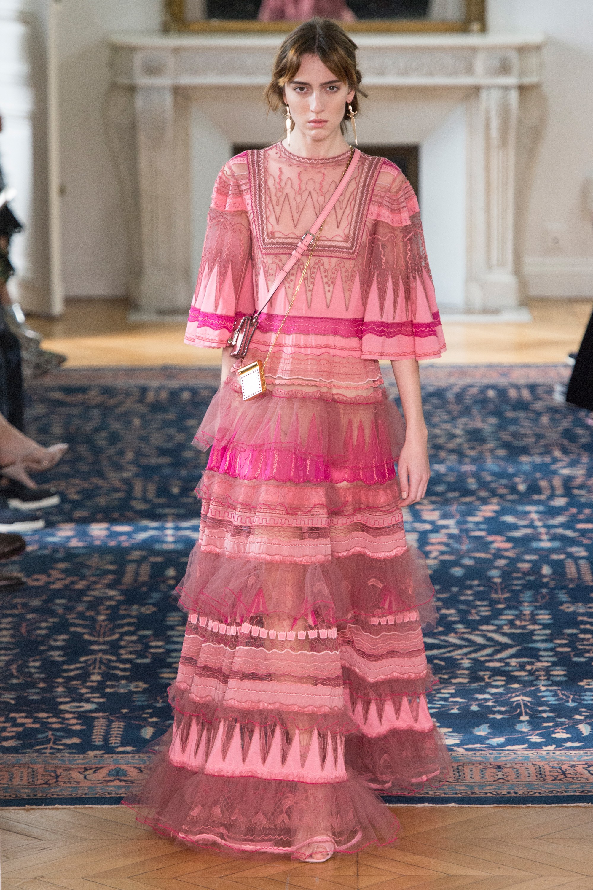 8-valentino-spring-2017