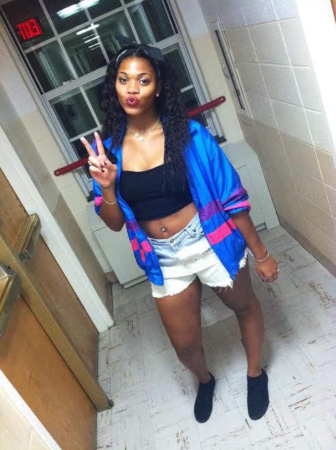 fashion-bombshell-of-the-day-samira-from-silver-springs-2
