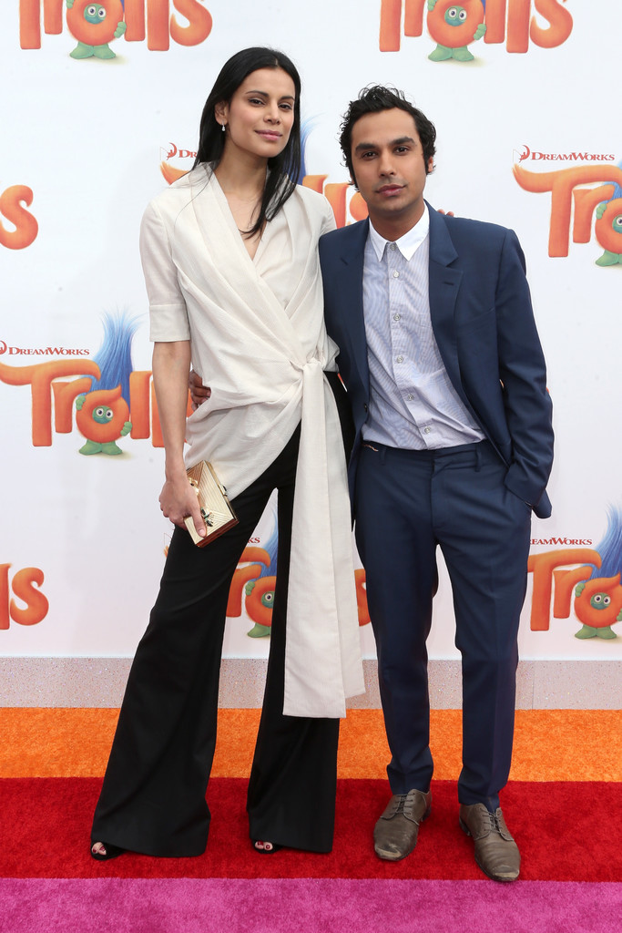 nehakapurpremiere20thcenturyfoxtrolls-hensely