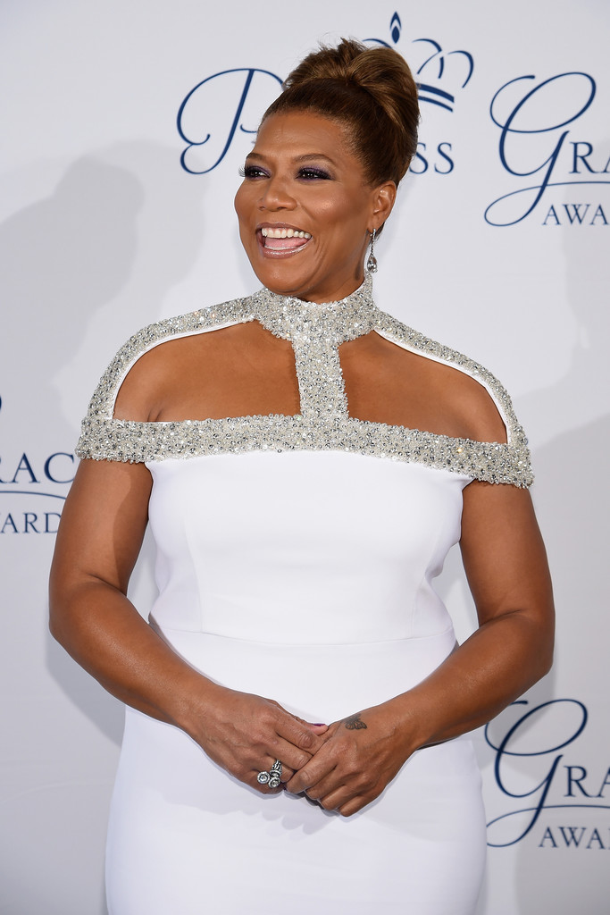 queenlatifah2016princessgraceawardsgala-christian-siriano-1