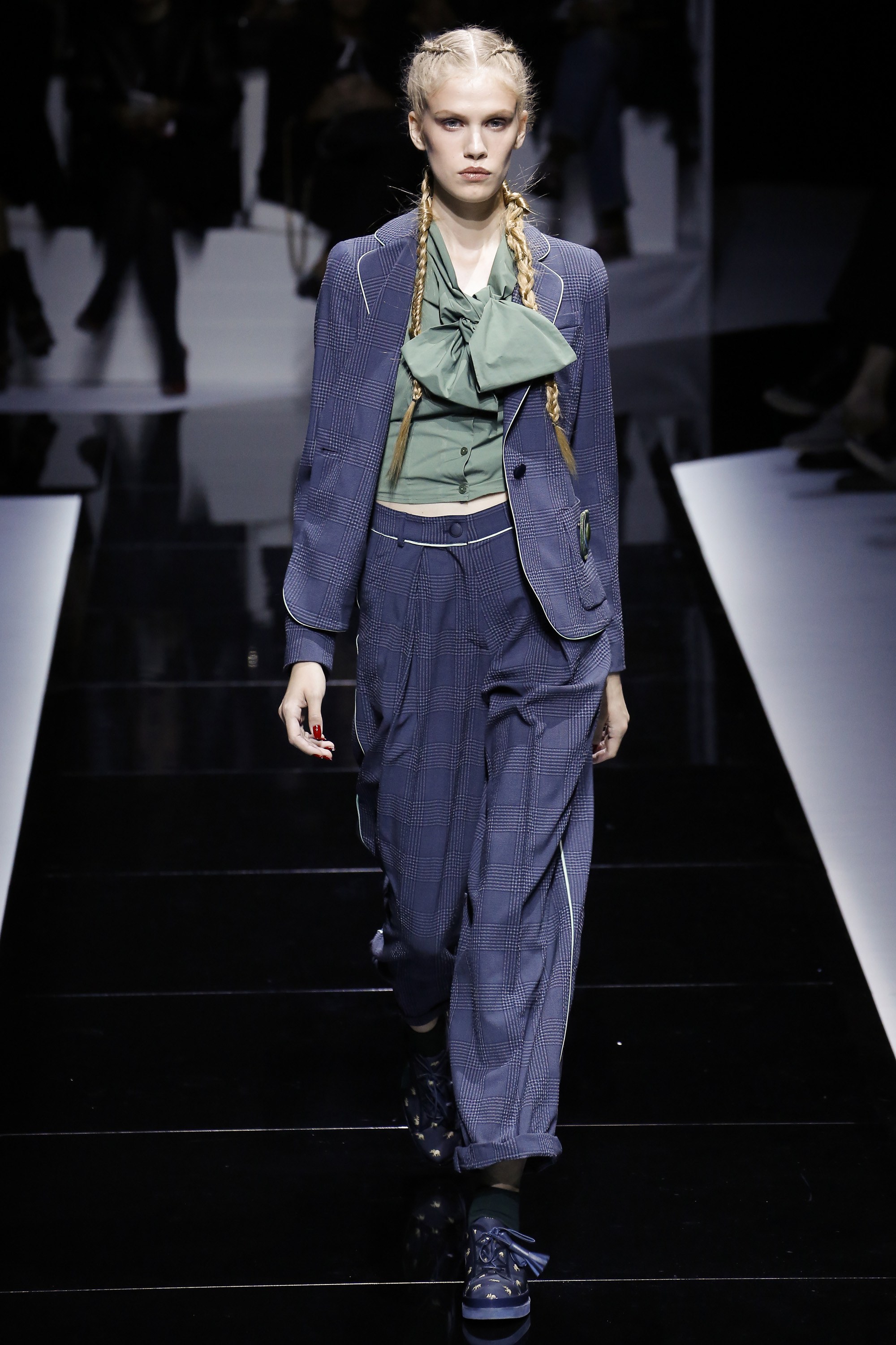 emporio-armani-spring-2017-8
