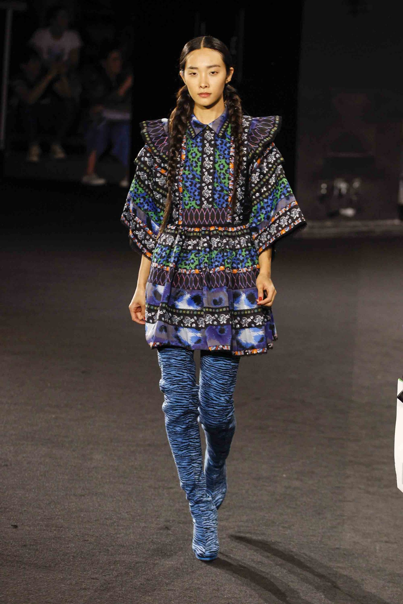 kenzo-x-h-and-m-runway-show-41