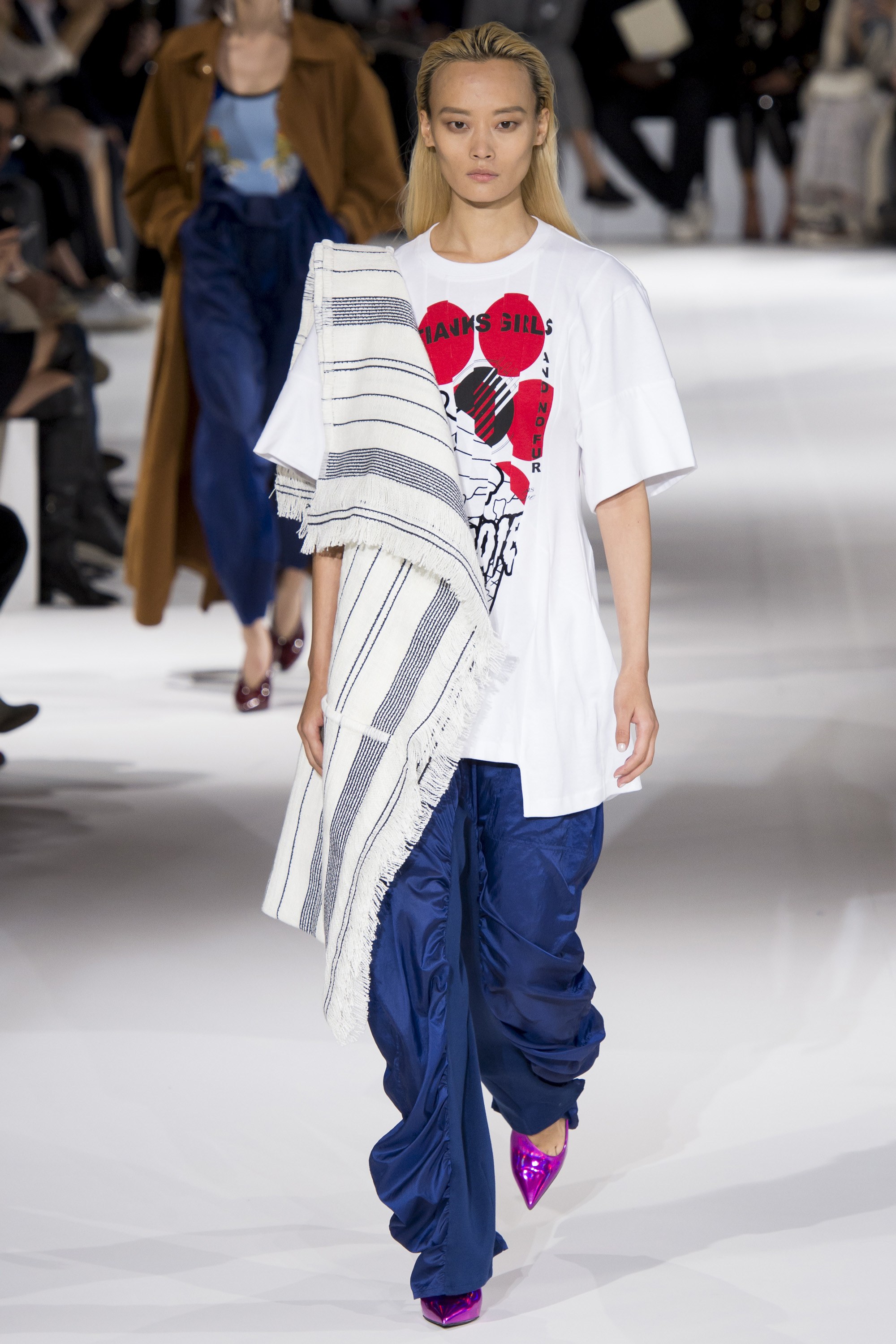 stella-mccartney-spring-2017-16