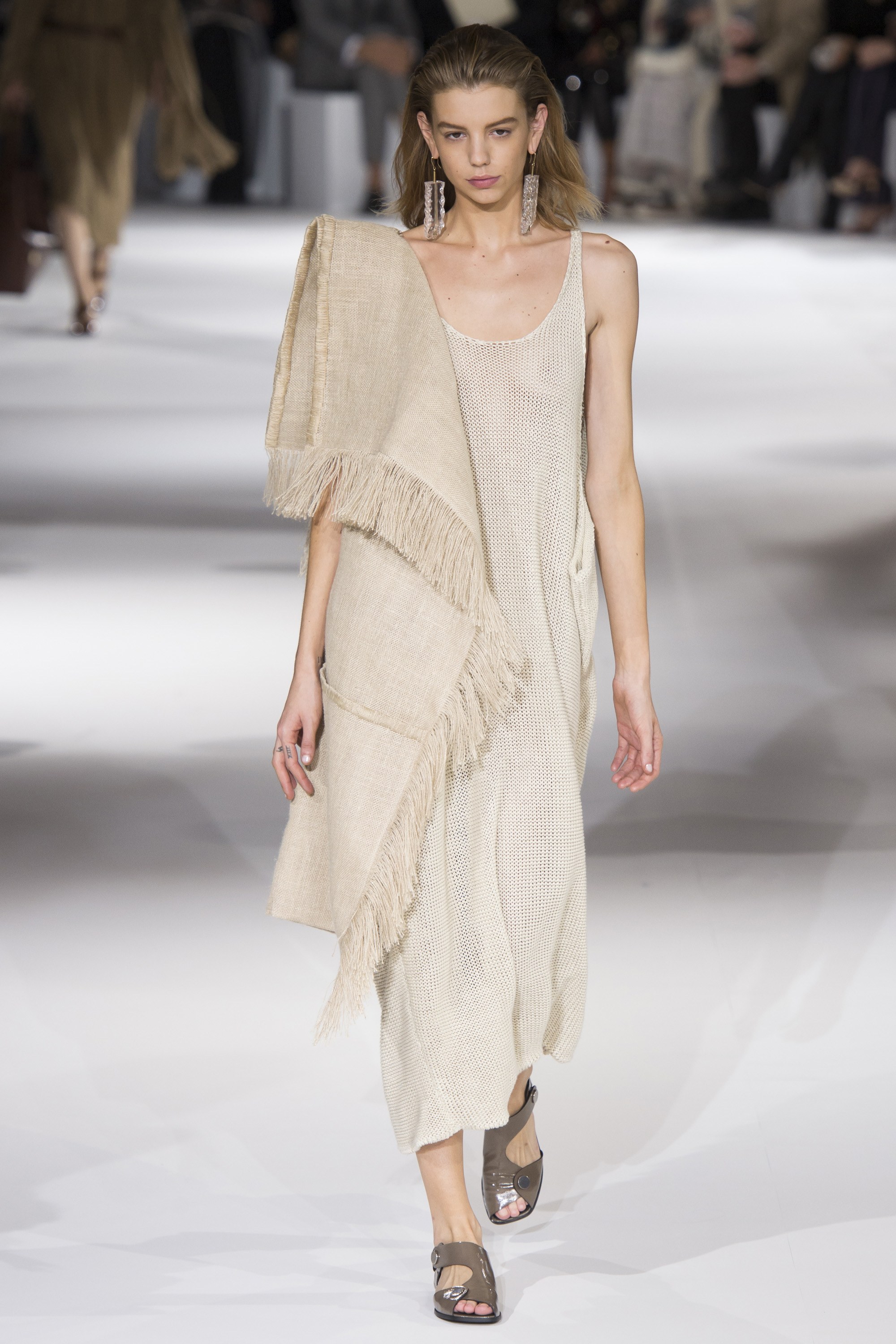 stella-mccartney-spring-2017-19