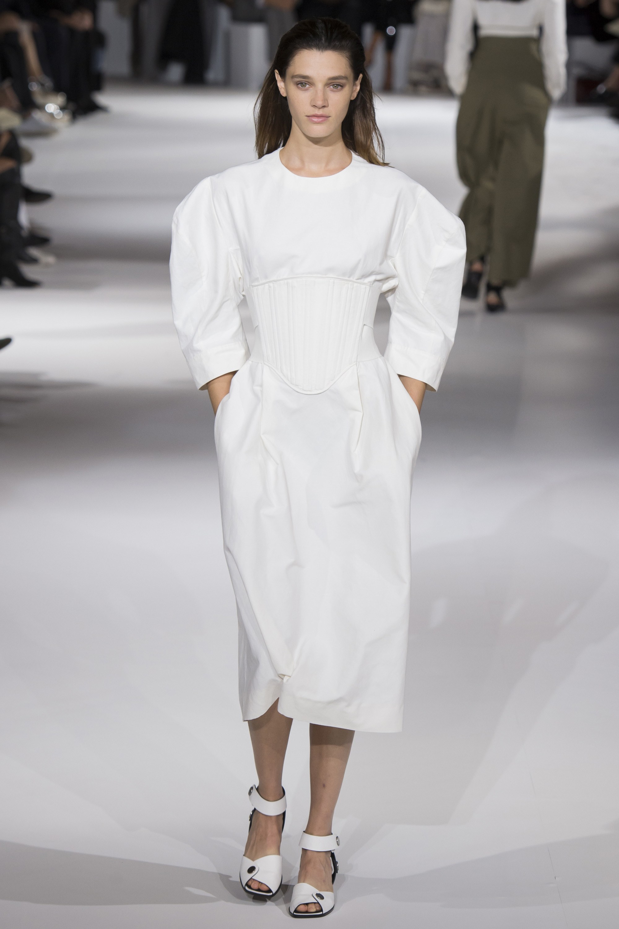 stella-mccartney-spring-2017-9