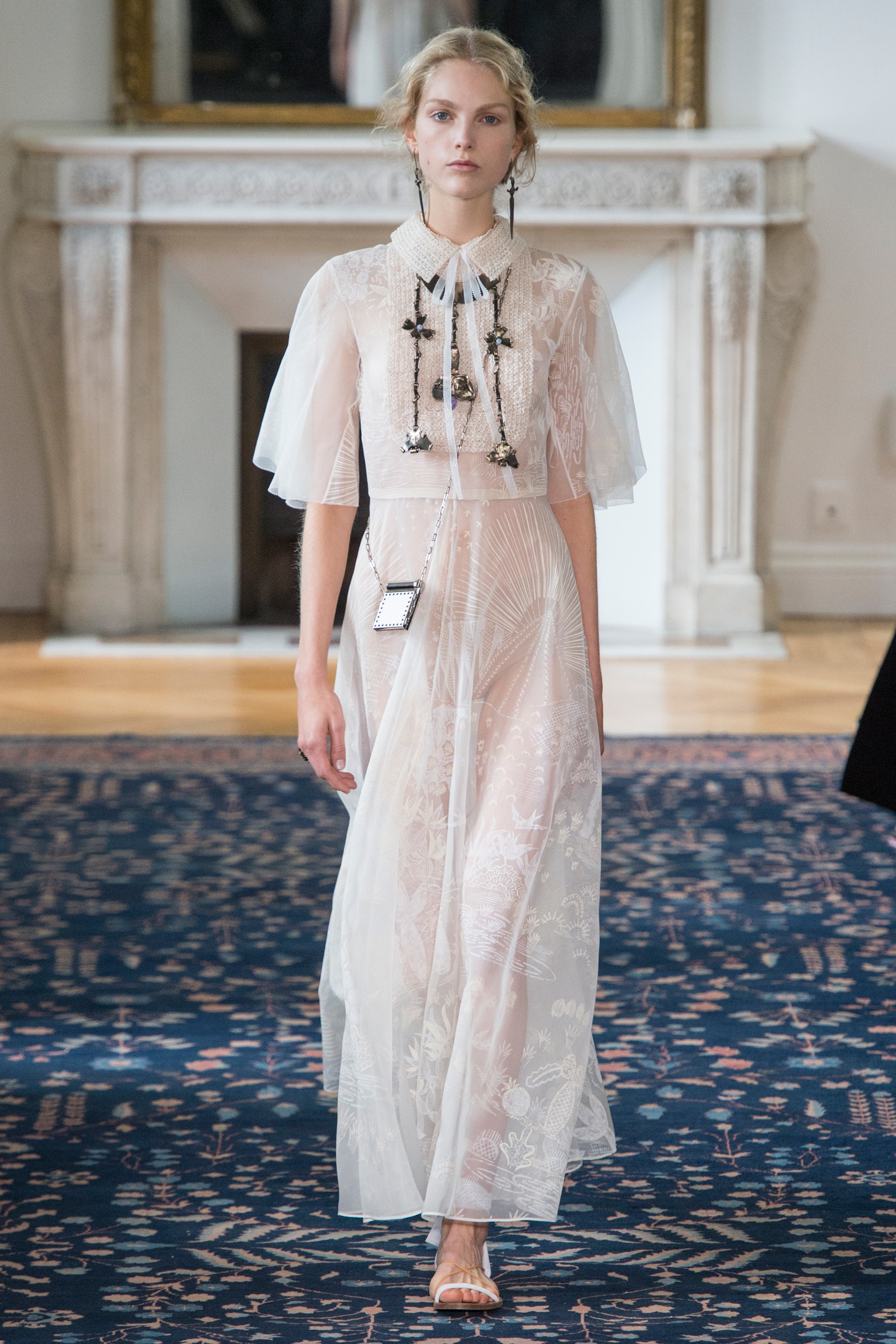 valentino-spring-2017