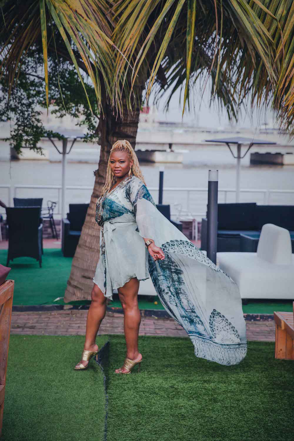 89-cocktails-with-claire-lagos-nigeria-fashion-bomb-daily-the-bridge-tola-odunsi