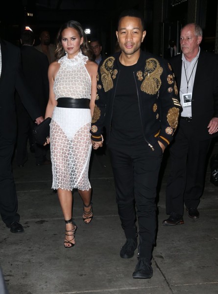 chrissy-teigen-john-legend-listening-party-zeynep-arcay_lace-backless-dress-4