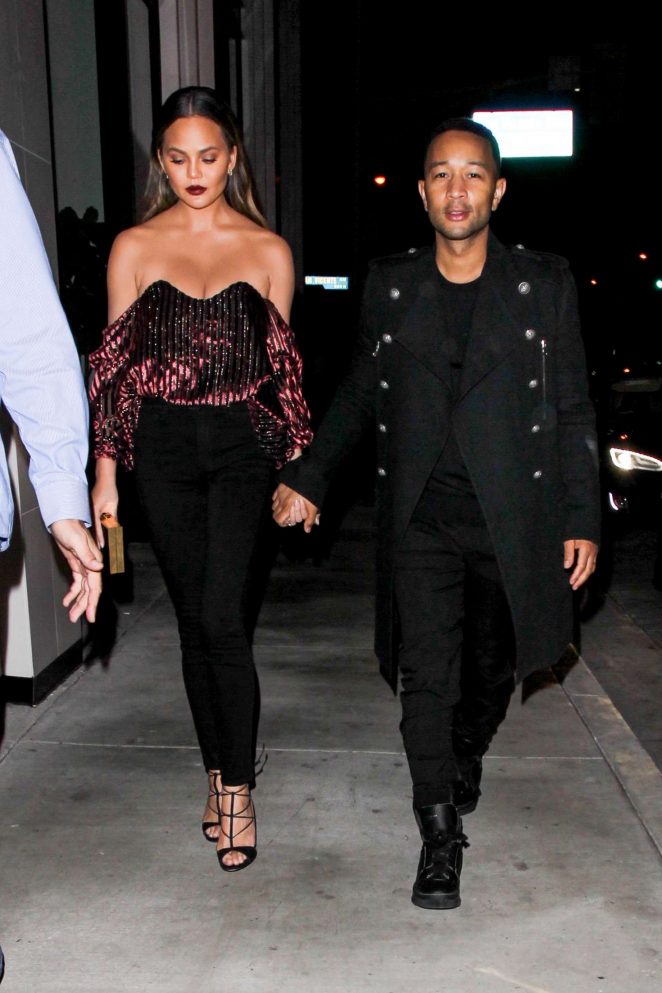 chrissy-teigen-at-catch-la-in-west-hollywood-caroline-constas-aquazzura-1