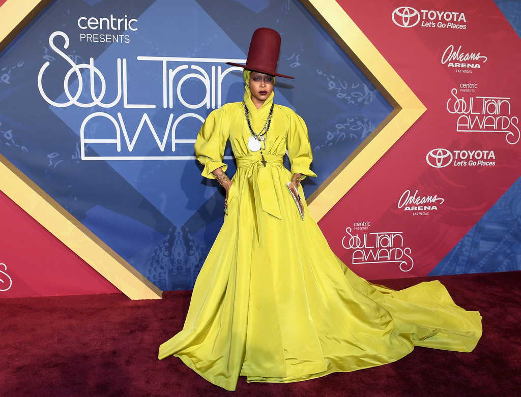 erykah-badu-soul-train-awards-1