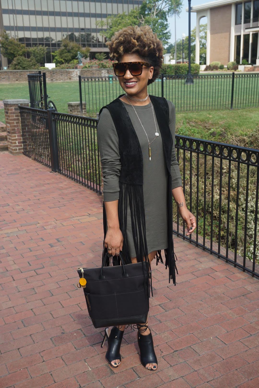 fashion-bombshell-of-the-day-brittany-from-spring-lake-1