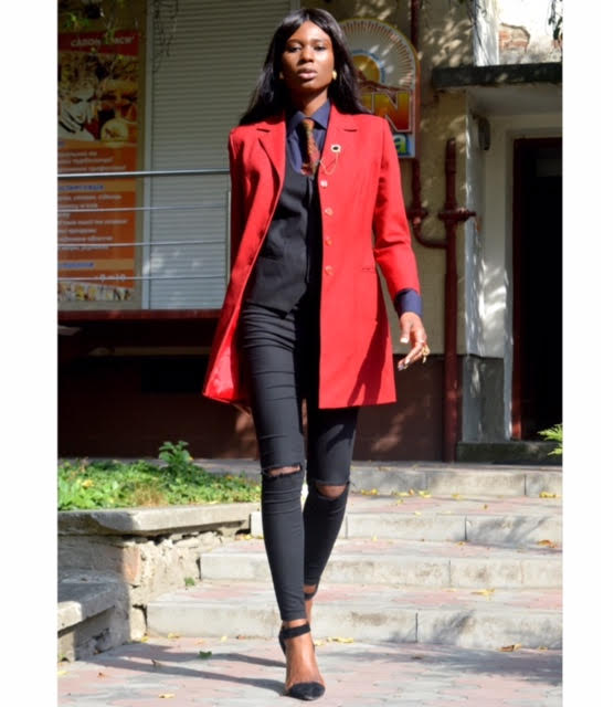 fashion-bombshell-of-the-day-elizabeth-from-Ukraine-5